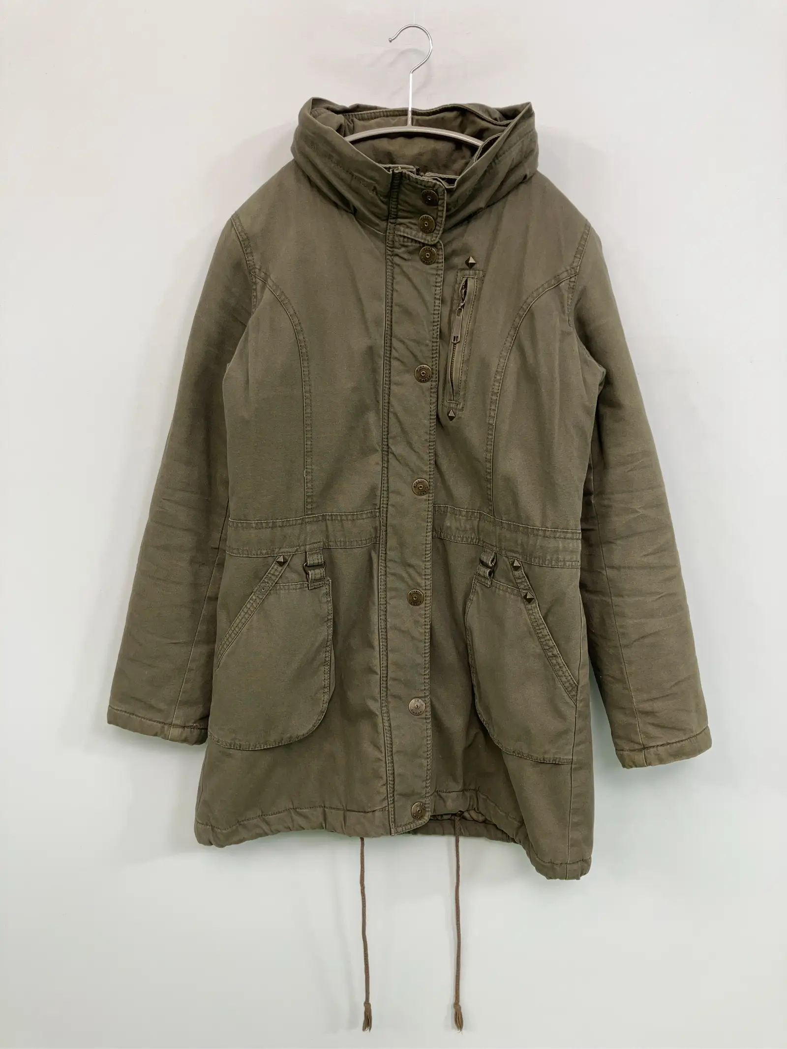 https://r2-worker.digdig.jp/product/9464bcf5-8898-4575-8320-0f0327b30a5e/58f82b5e-0ba8-47d8-ab22-dbe601b464c7