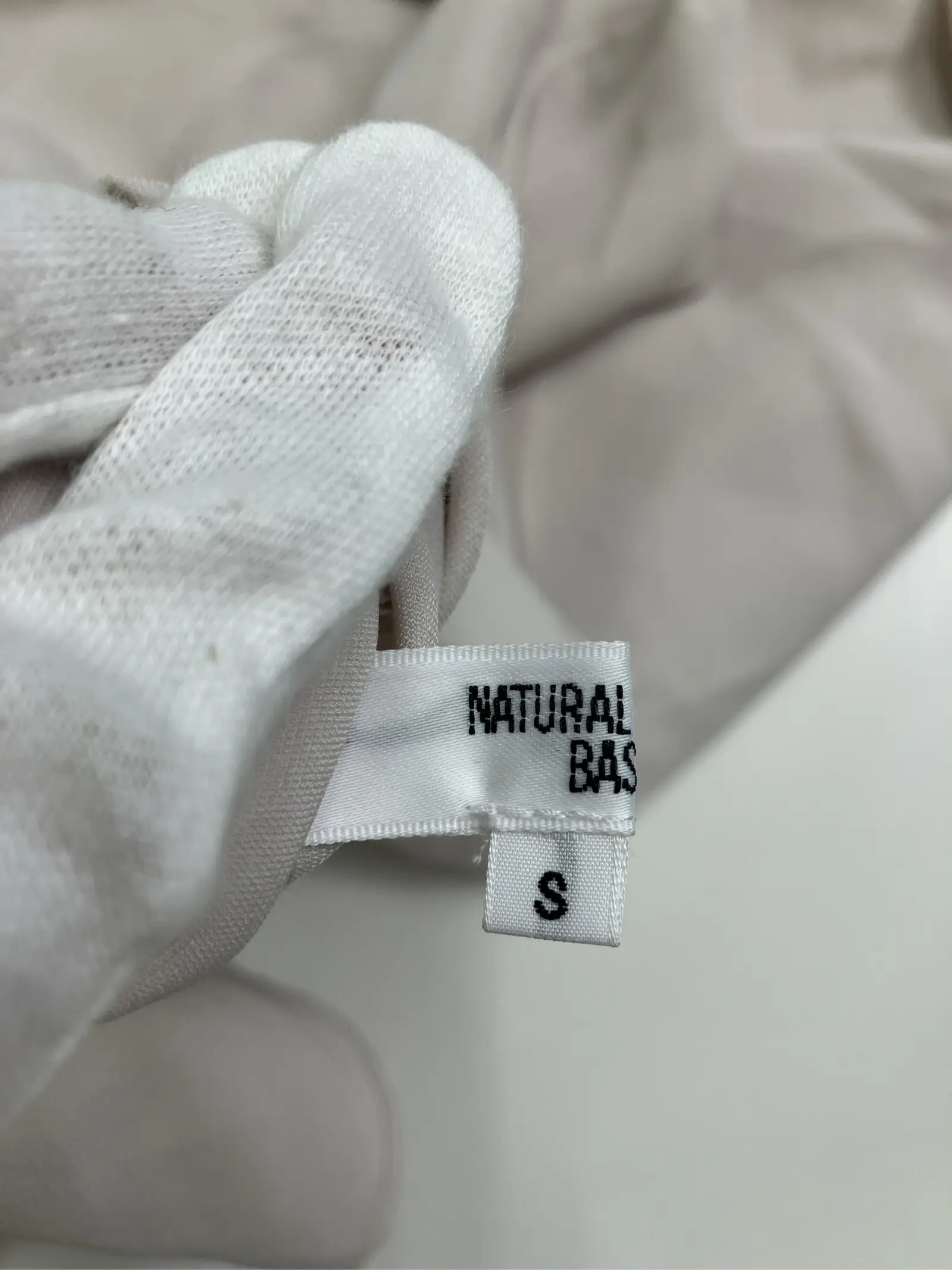 https://r2-worker.digdig.jp/product/94e4bc85-3a6d-49bd-87a3-fe7bef7b189b/89a5f3e6-2c1b-495e-ba8b-779f7314339f