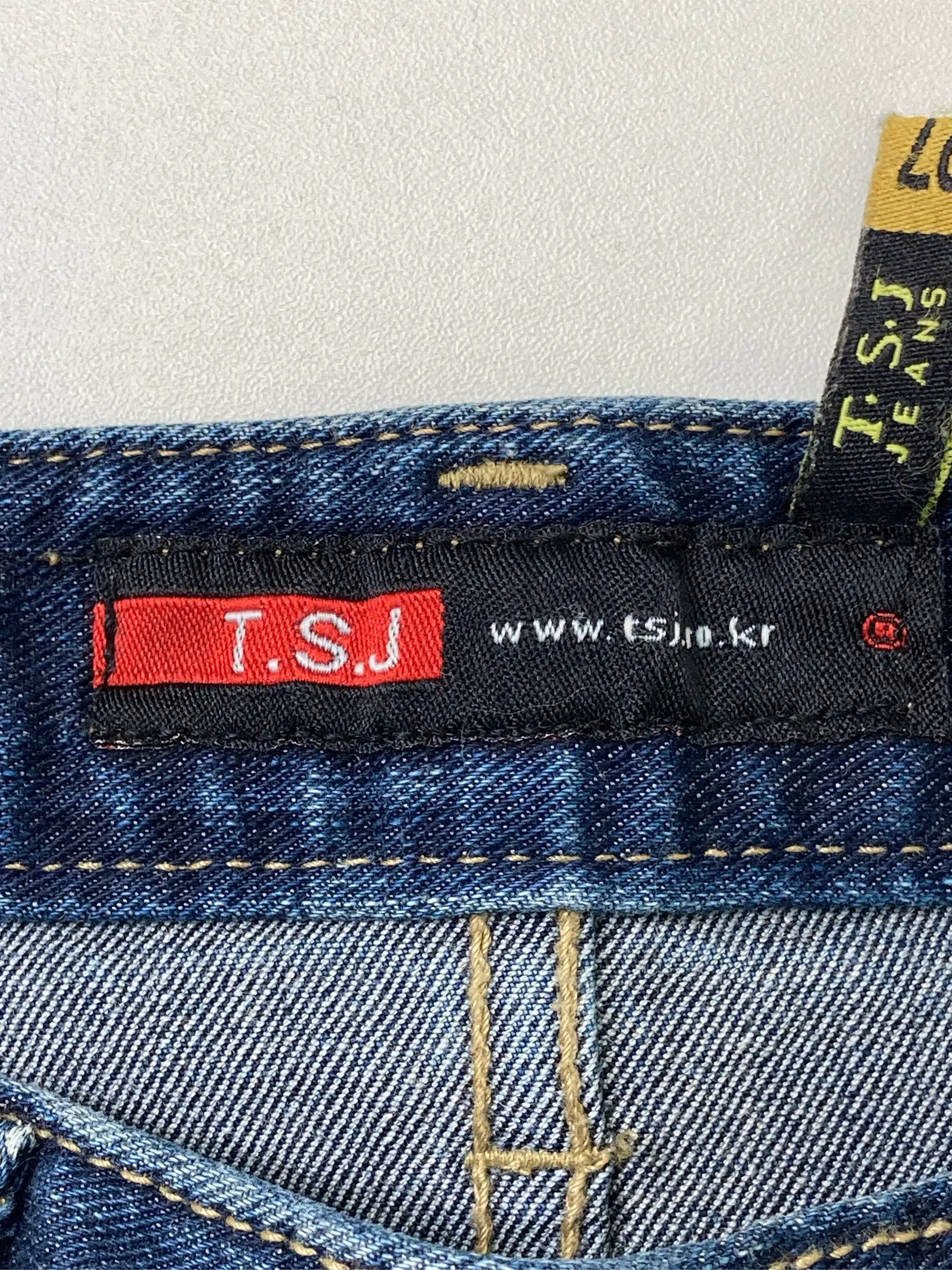 https://r2-worker.digdig.jp/product/9518e585-38f2-4b6c-9aac-fd34645edb7b/0251b8a2-00eb-4c28-b515-4c9ad3457882