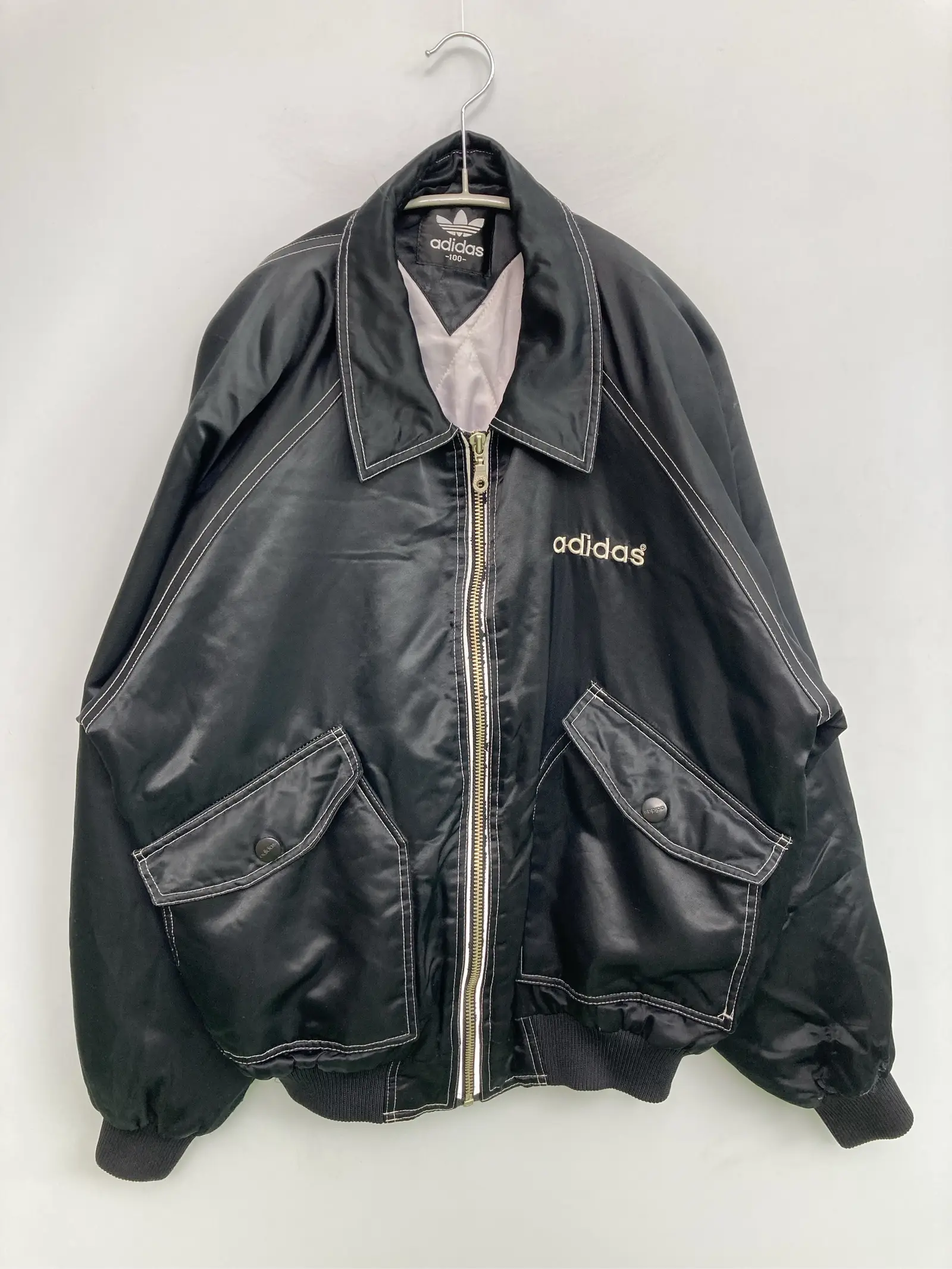 https://r2-worker.digdig.jp/product/957cd00a-7f0f-4baf-b257-3e2e59d797a0/5e060b28-0489-4450-84ba-6d2fc4d96760