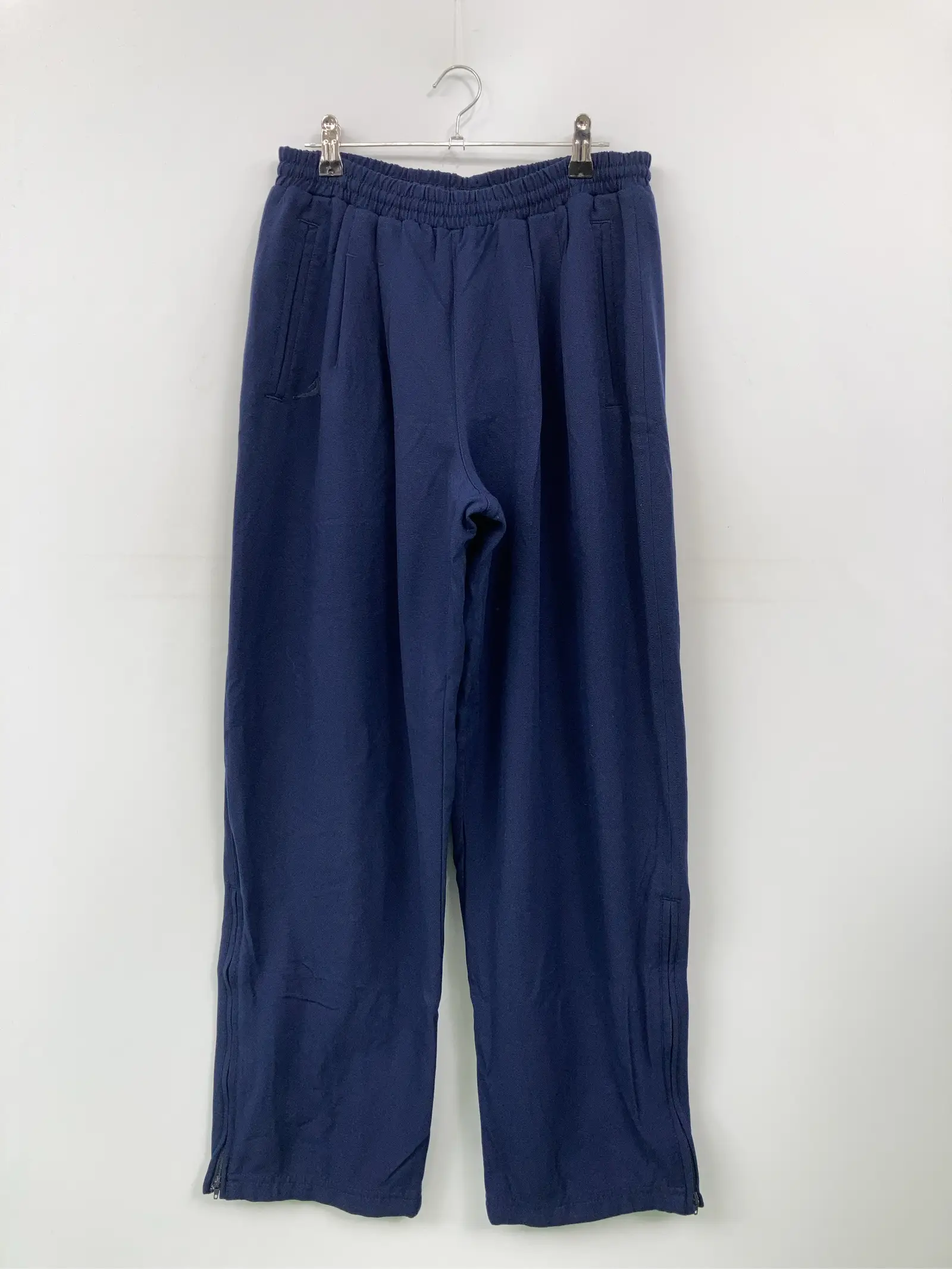 https://r2-worker.digdig.jp/product/9595a4f1-2330-4aa0-95d6-f4c9a43a2555/cb701cd7-7d00-4918-ab5f-56246d307783