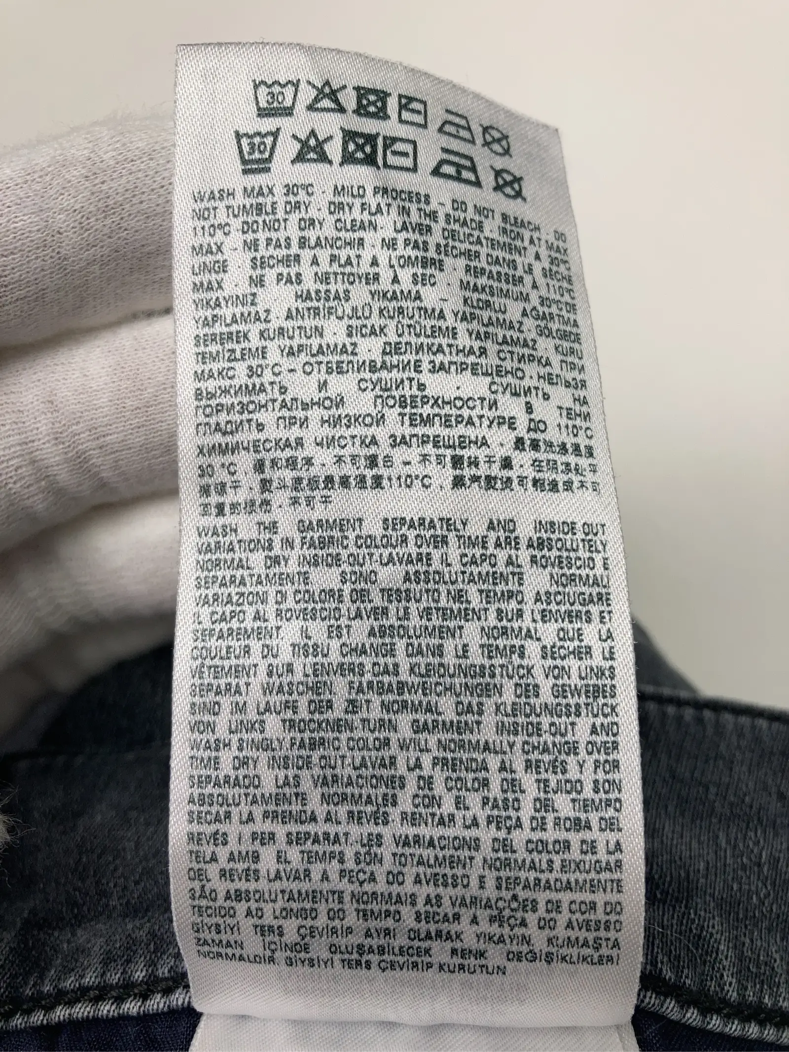 https://r2-worker.digdig.jp/product/9636782c-faf6-4a71-8dfa-22a112f0e66e/f6429034-7a56-44c3-8460-65a679c6b9eb