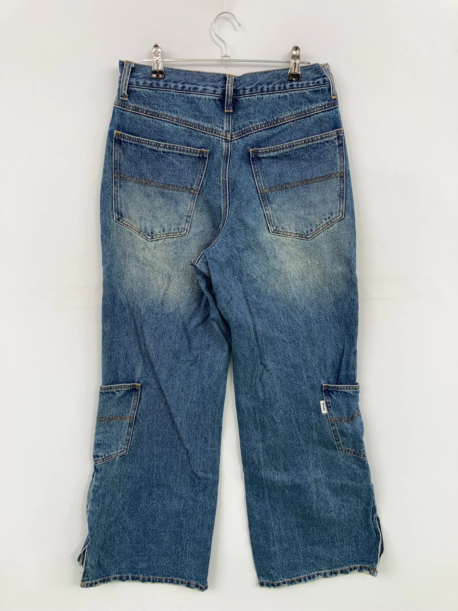 https://r2-worker.digdig.jp/product/96780d17-29ff-4466-a5fc-0da6540586e8/5fa6cf05-9ed3-4d12-a68d-8ec2676b9024