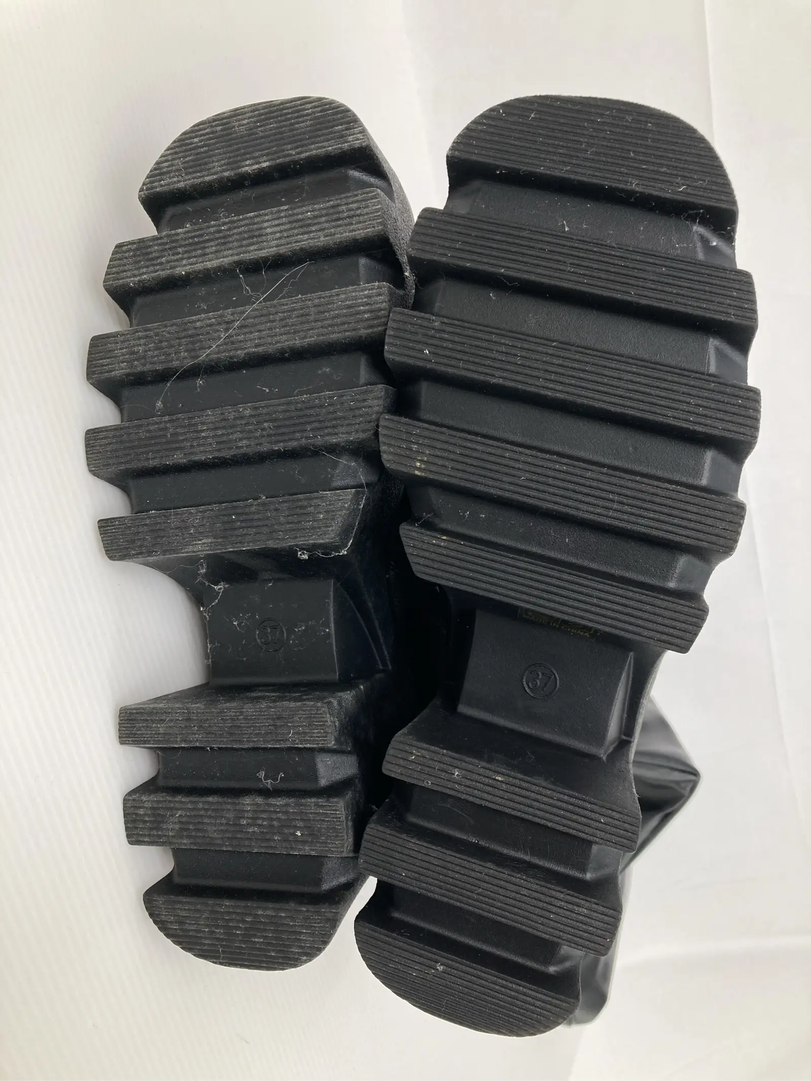 https://r2-worker.digdig.jp/product/96c6ac85-06aa-42ef-acf4-d6eab1baf33f/964f4d70-bbb4-46ab-8265-2ed39bad3a61
