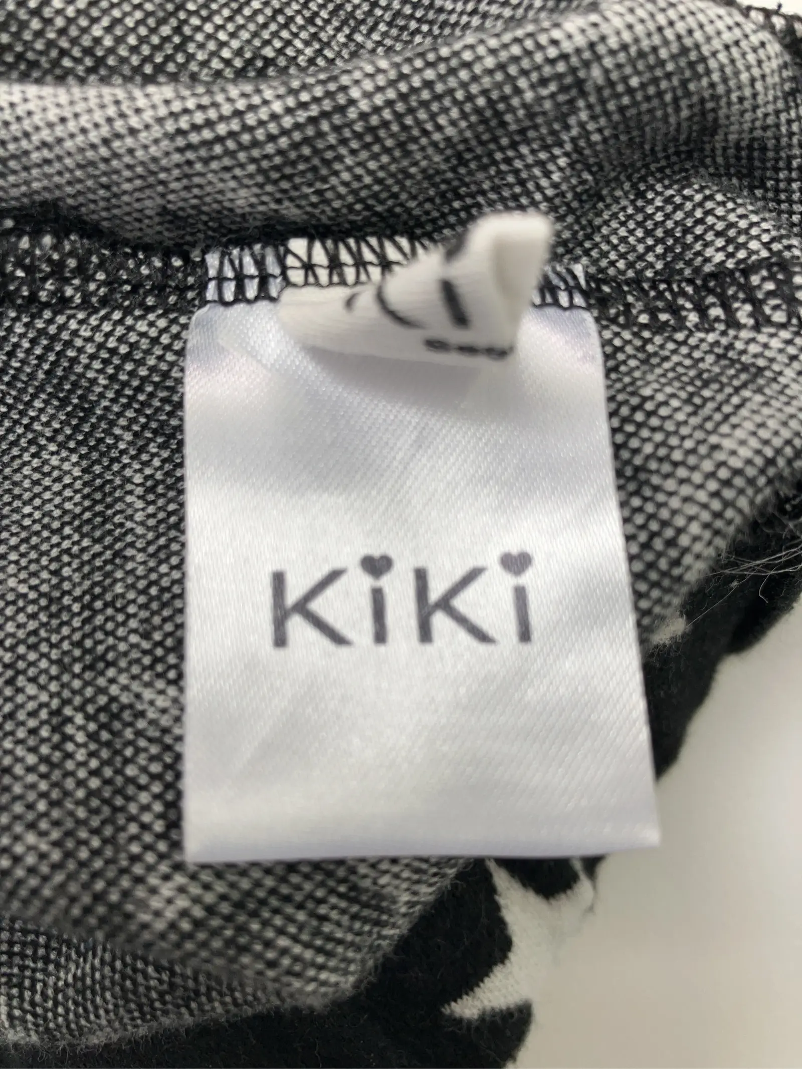 https://r2-worker.digdig.jp/product/96d95a49-7709-4134-ba01-e59ca8fc3680/d959f45c-cc30-4677-ad33-bd642d0c8395