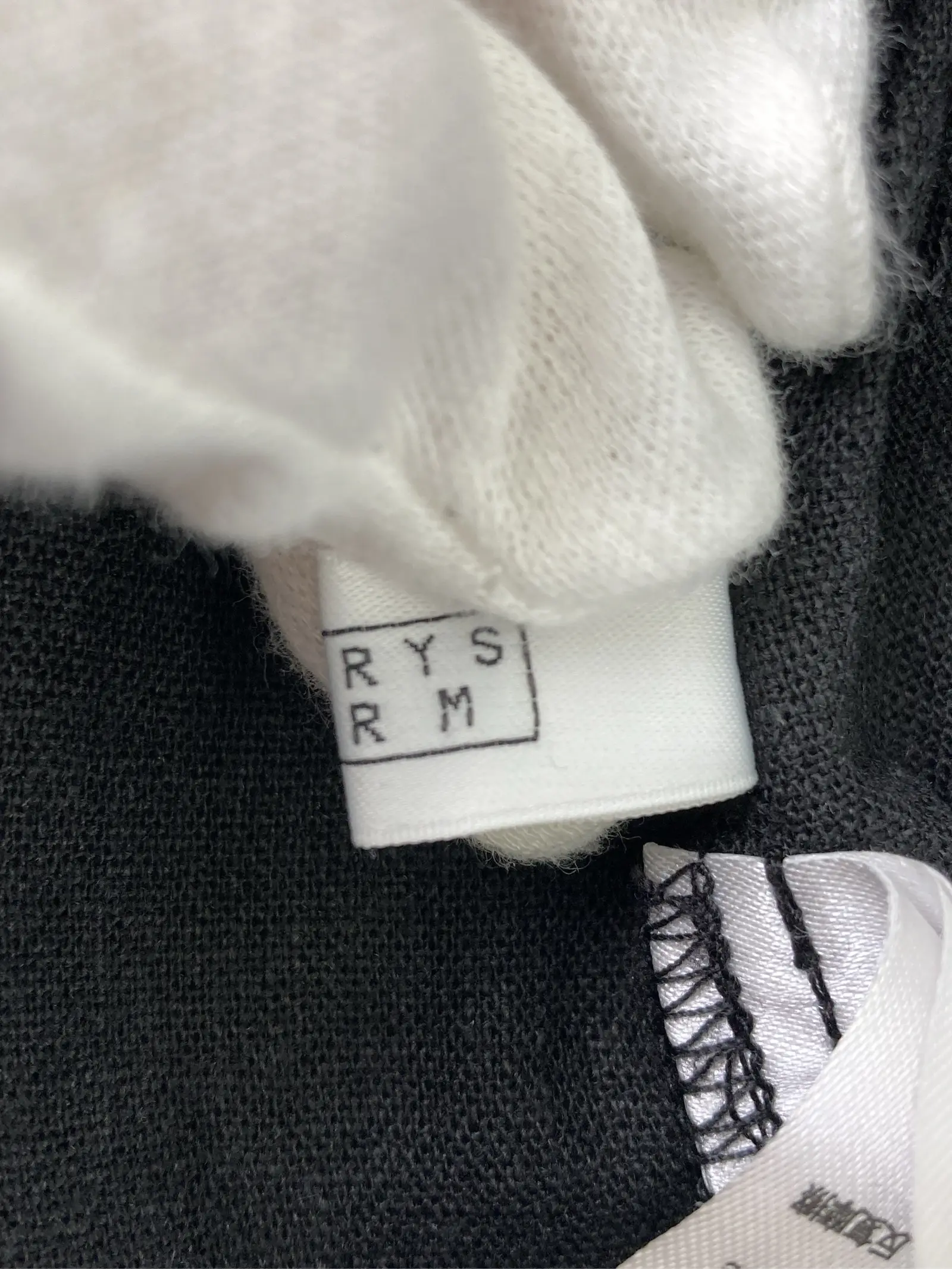 https://r2-worker.digdig.jp/product/9730b265-4b74-4f43-b569-19f39bcc8f46/0fe4c4f8-f085-4797-88f3-6035520d2098