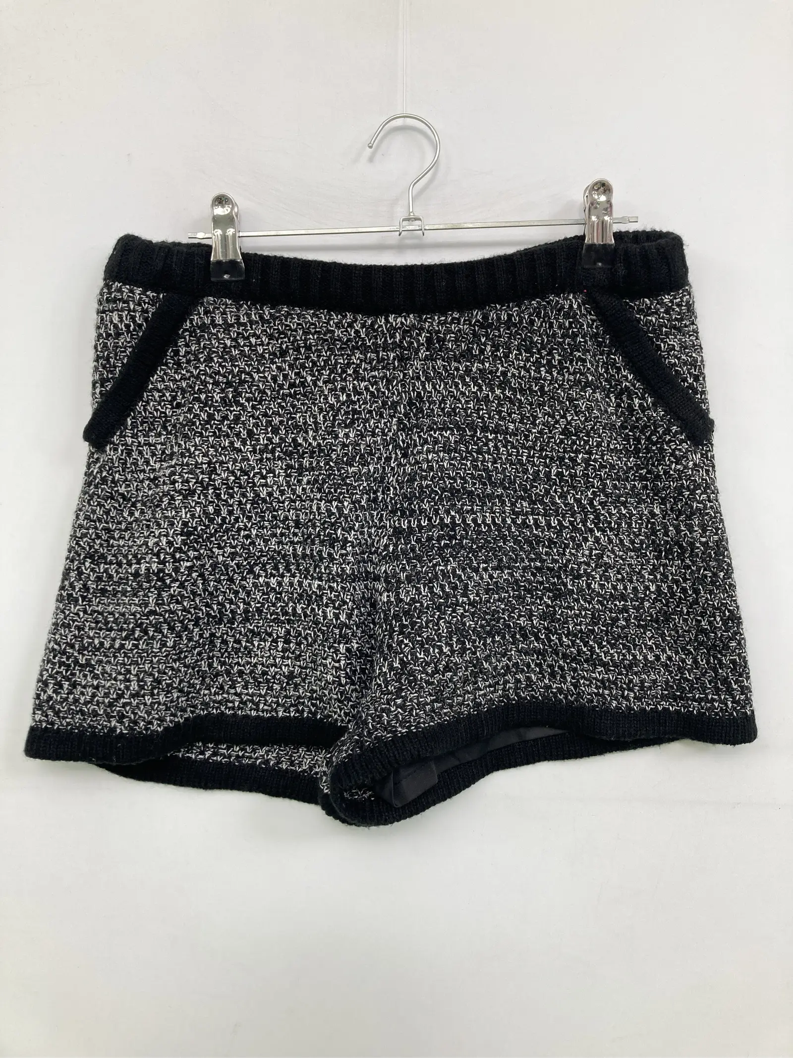 https://r2-worker.digdig.jp/product/97335039-12f2-415c-931f-e01e55022152/b619d2cc-efea-404d-a2c2-220d96f5d676