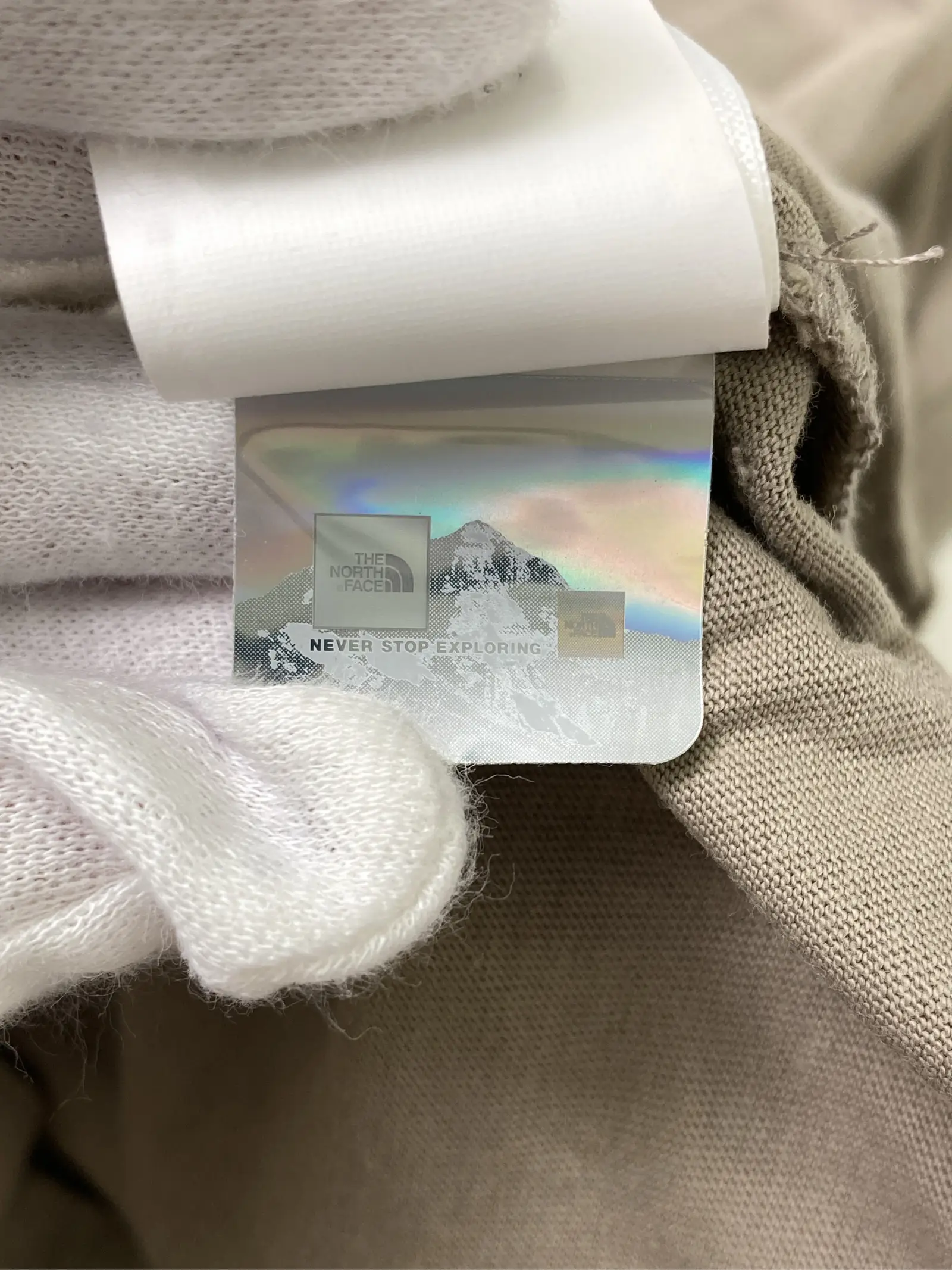 https://r2-worker.digdig.jp/product/9735ca3e-1a8c-414a-b5b0-3ba8c1319dc6/8472e0cb-a233-4ed4-9a8f-25105dd676c1
