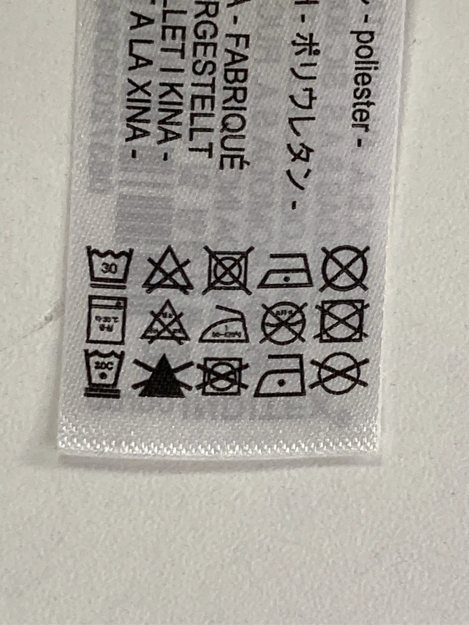 https://r2-worker.digdig.jp/product/9783b7cc-5e86-47de-8877-2bca78929e1a/8fee40e3-b64f-4e6b-9eb1-8aceb29b5128