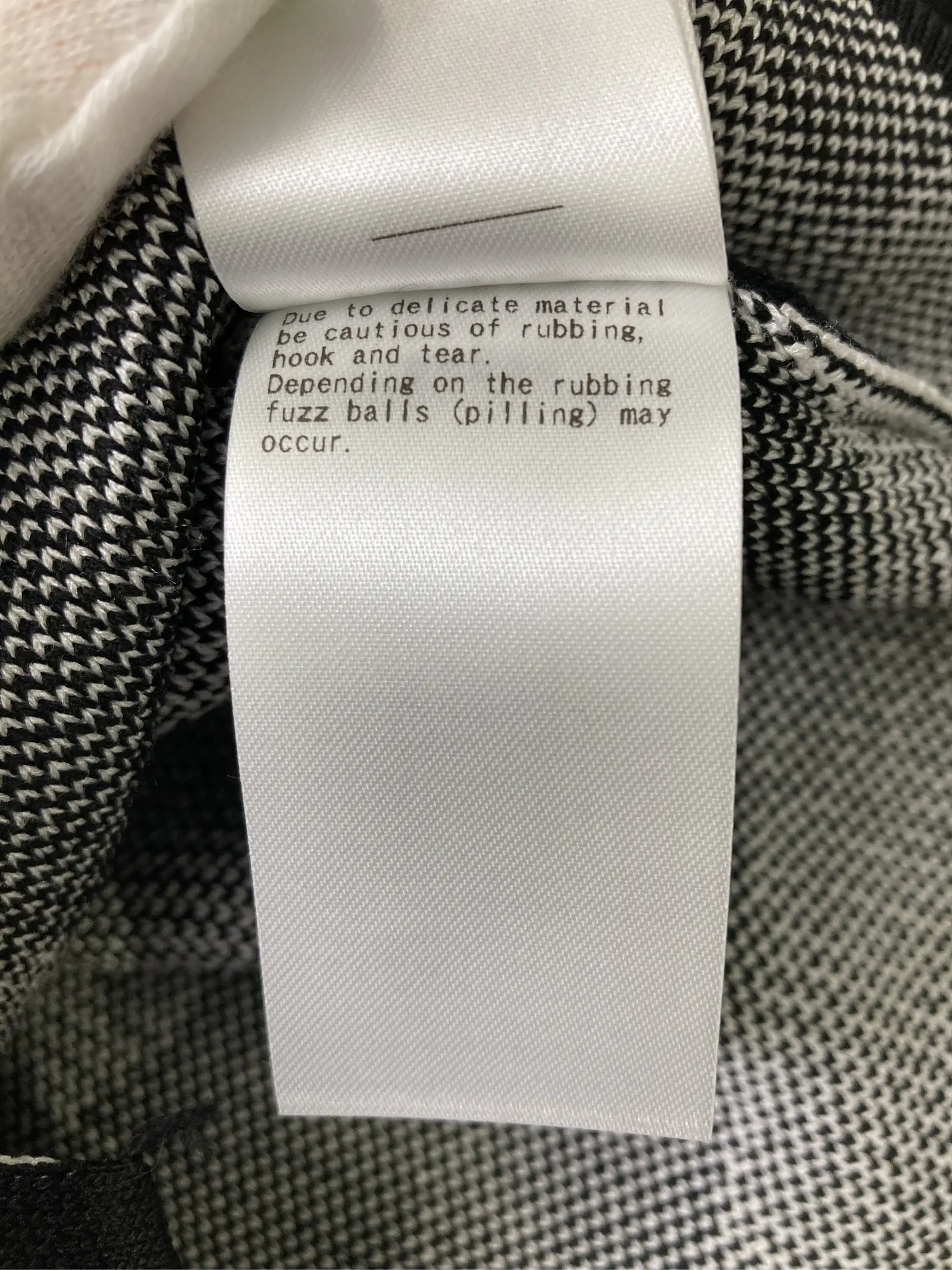 https://r2-worker.digdig.jp/product/97fb960e-d118-432c-ab8f-0d6388f657d8/8ea040cb-8ed9-4b86-b424-1ddfd5f5d85a