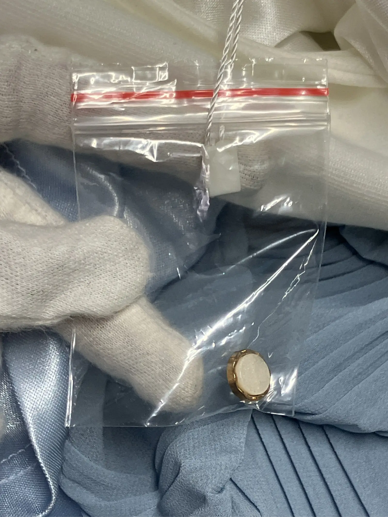 https://r2-worker.digdig.jp/product/98197226-ef62-458d-9b77-498a2c0b167f/1a3c8fe3-d20a-4e3b-87ee-4a10edd89efa