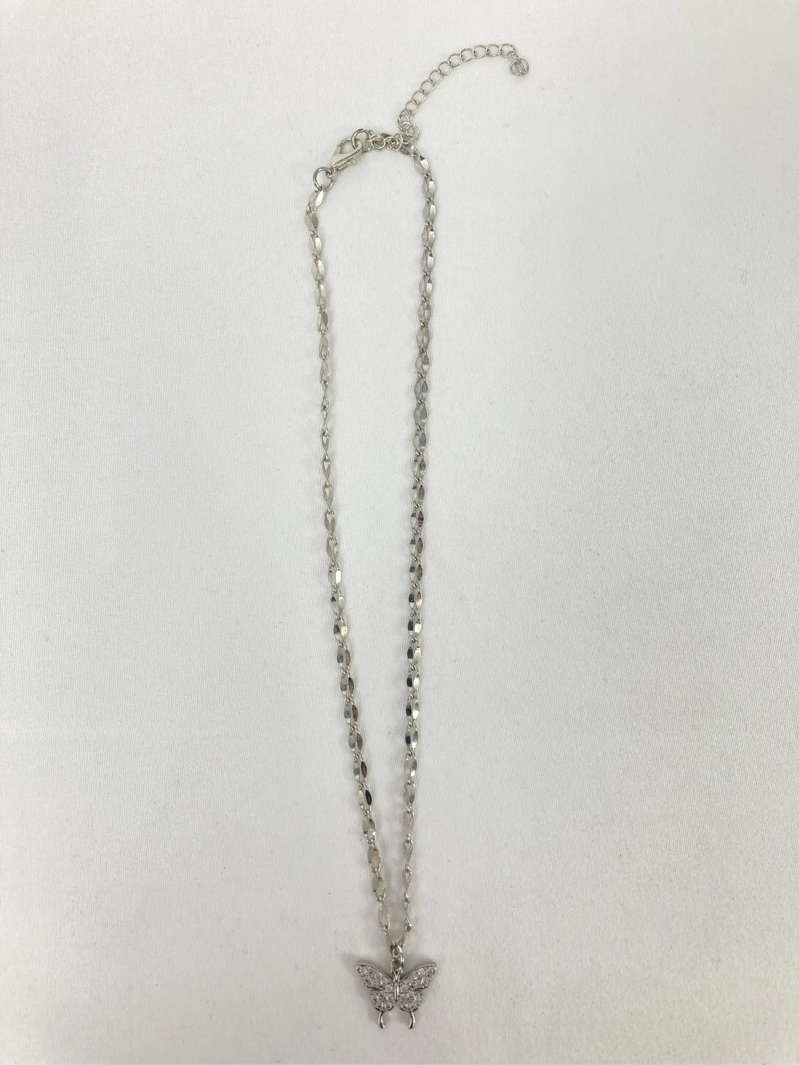 https://r2-worker.digdig.jp/product/987d2931-01e6-452d-b440-d39144d9547b/e46f6d4b-e182-4208-b84e-a8a6ef4035a7