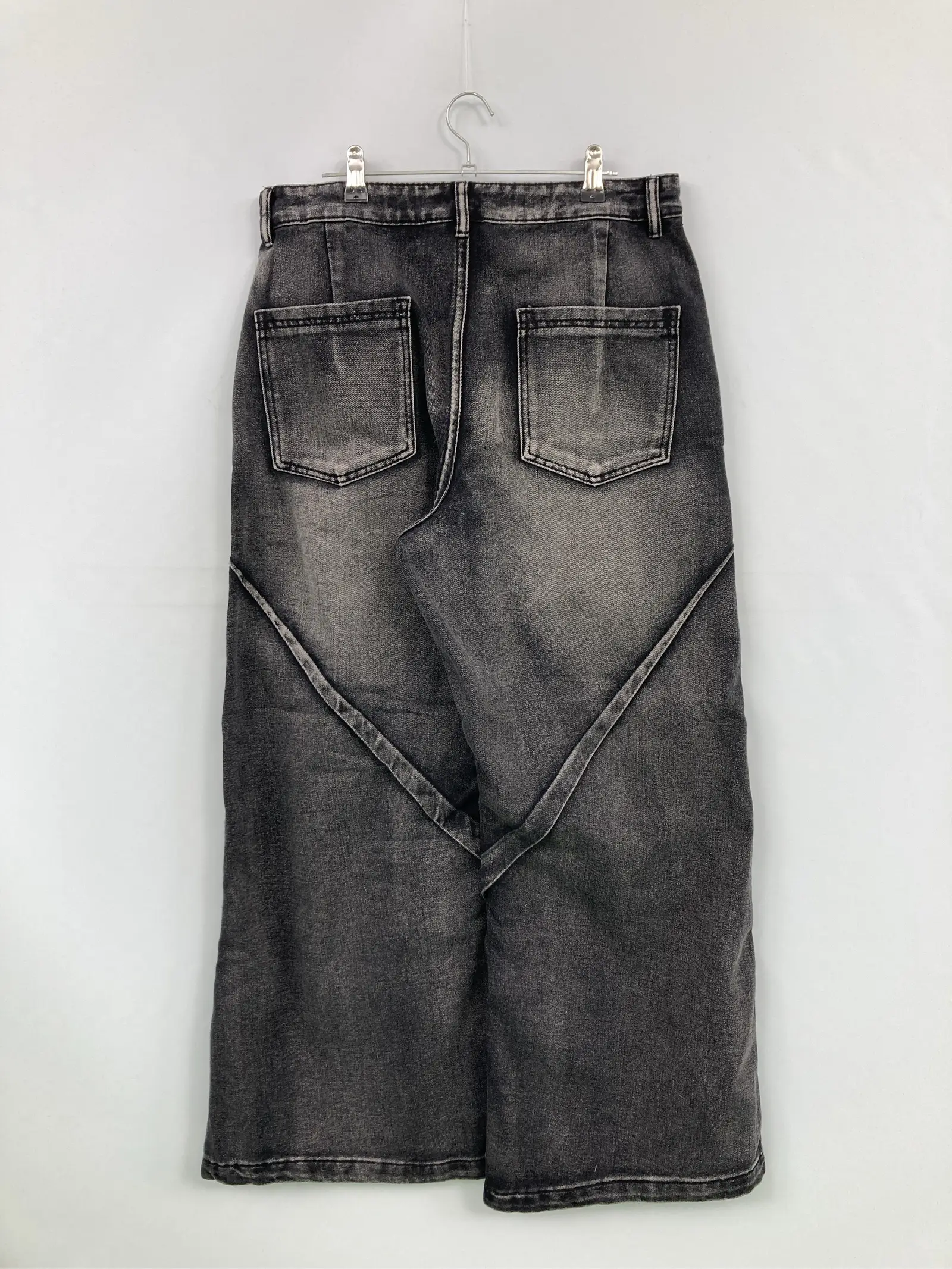 https://r2-worker.digdig.jp/product/98a869e0-f012-4e2f-9edd-2d5bde091ea5/68256a88-4e0a-41dc-bb2c-de6efa2d7f02