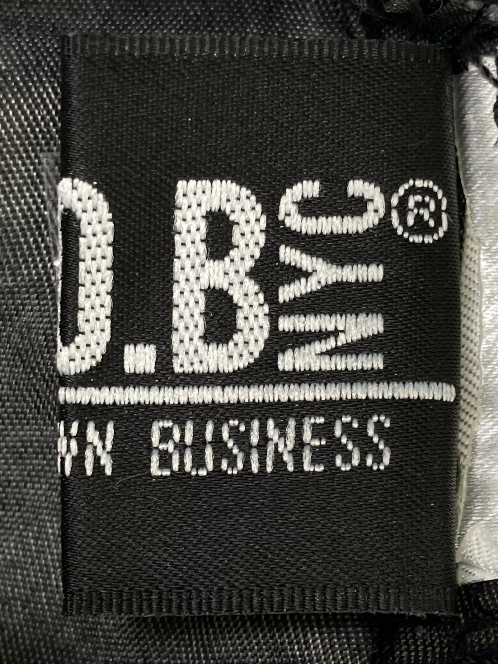 https://r2-worker.digdig.jp/product/98b74427-8889-442f-ad2b-3f265898bd48/1a1ff4ba-7ccc-4e43-b225-4612f4d45cf4