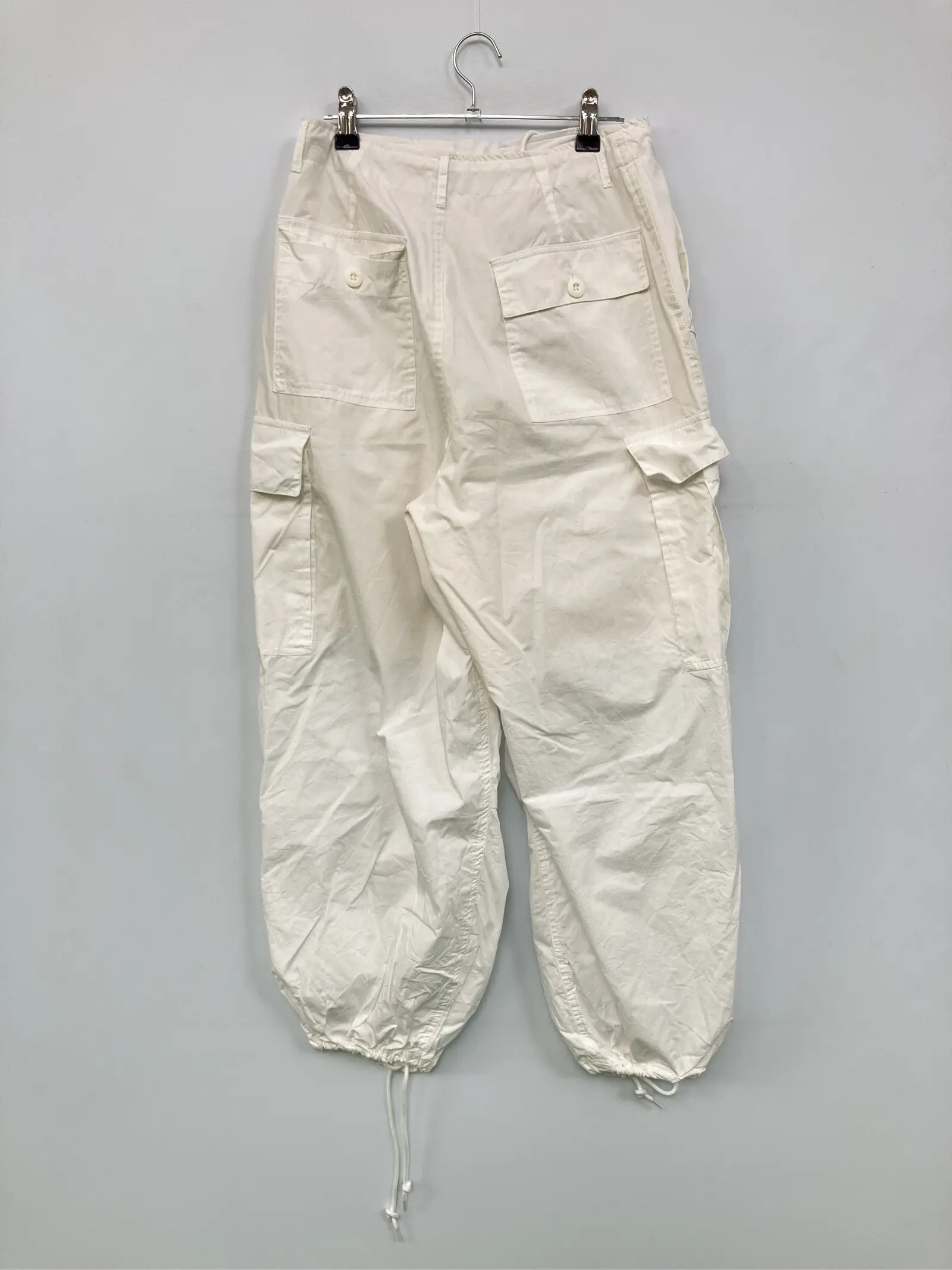 https://r2-worker.digdig.jp/product/990f4fb5-983b-44ab-9053-9605bf69ad15/f5fc8eb0-56d1-4e4b-b798-355f6b503027