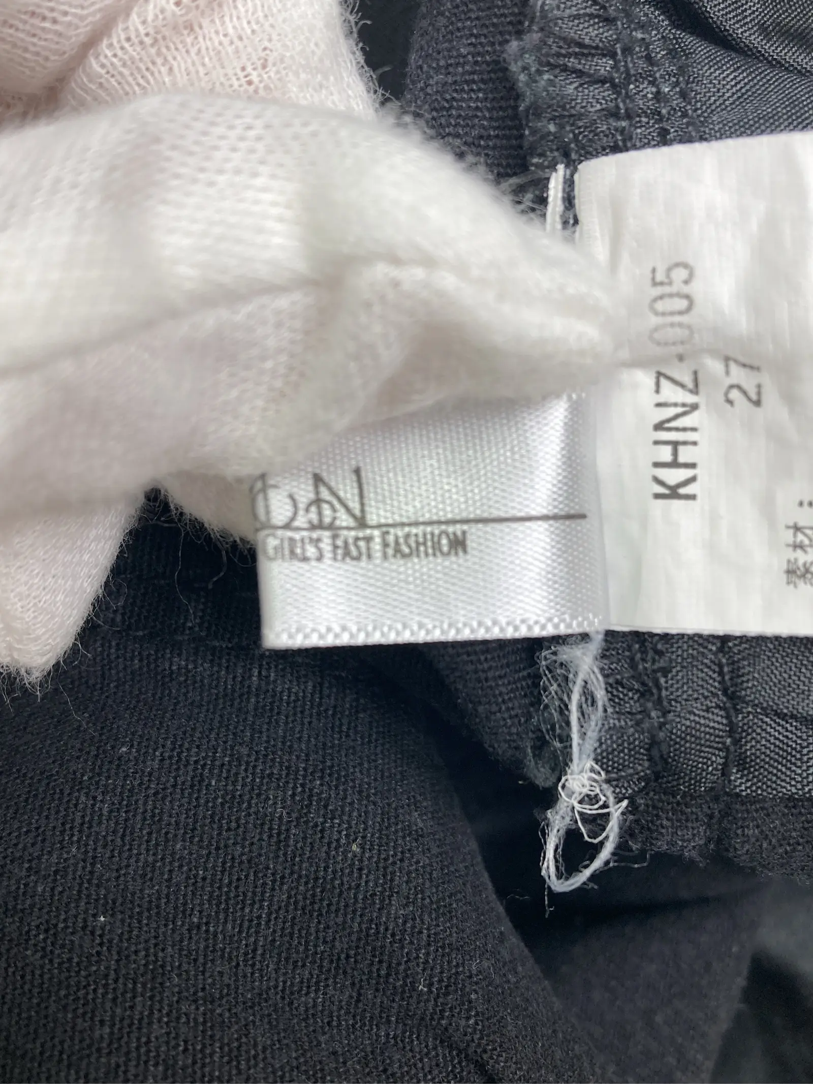 https://r2-worker.digdig.jp/product/992216c9-f381-411a-8368-01ae808fd00c/3dd9564f-1a10-442d-99e7-c17542c011bc