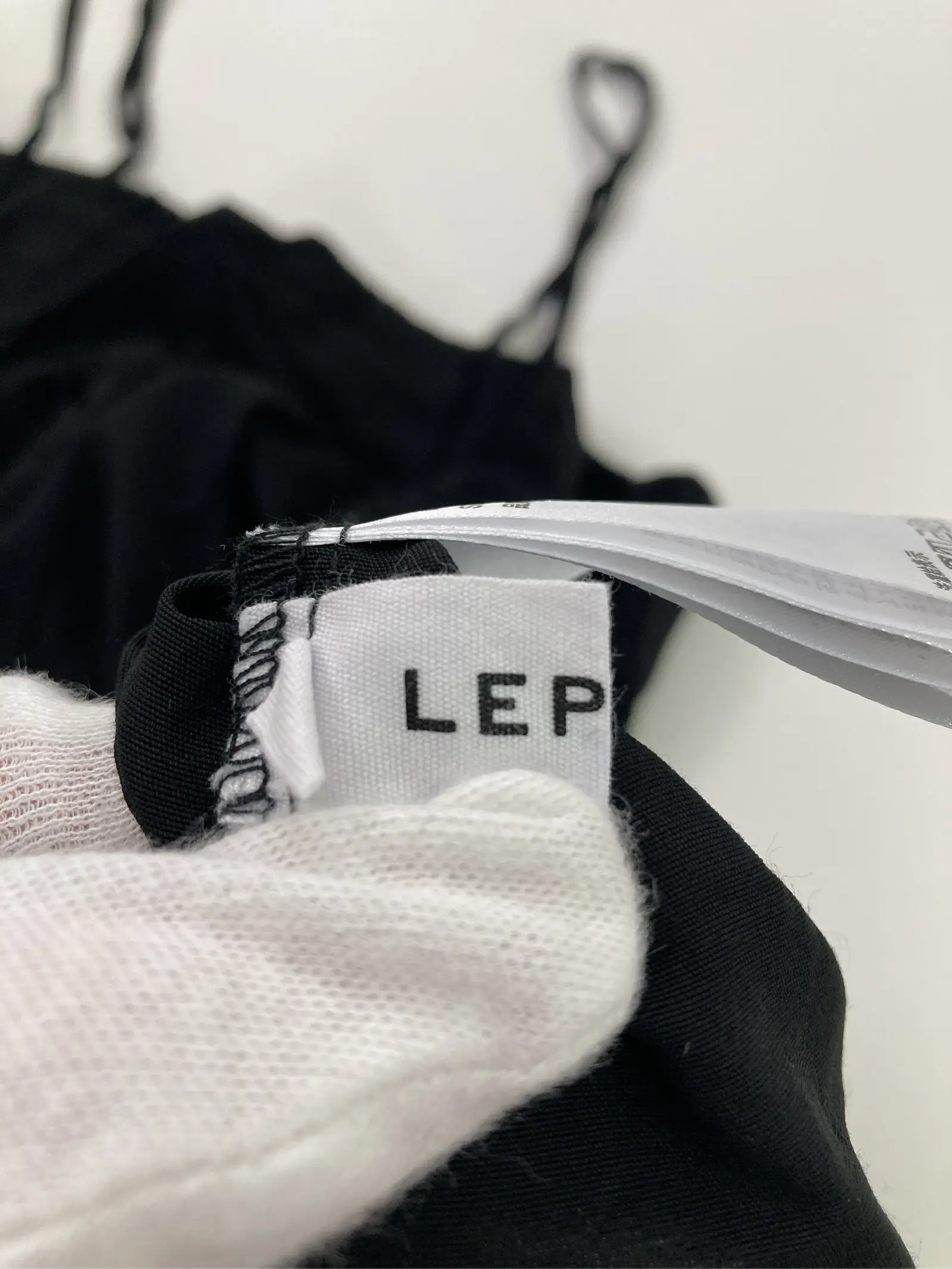 https://r2-worker.digdig.jp/product/99870c46-860e-4d98-9bec-4262f5ca0d92/a317dddc-31fd-4409-b31b-4771c0f6c414