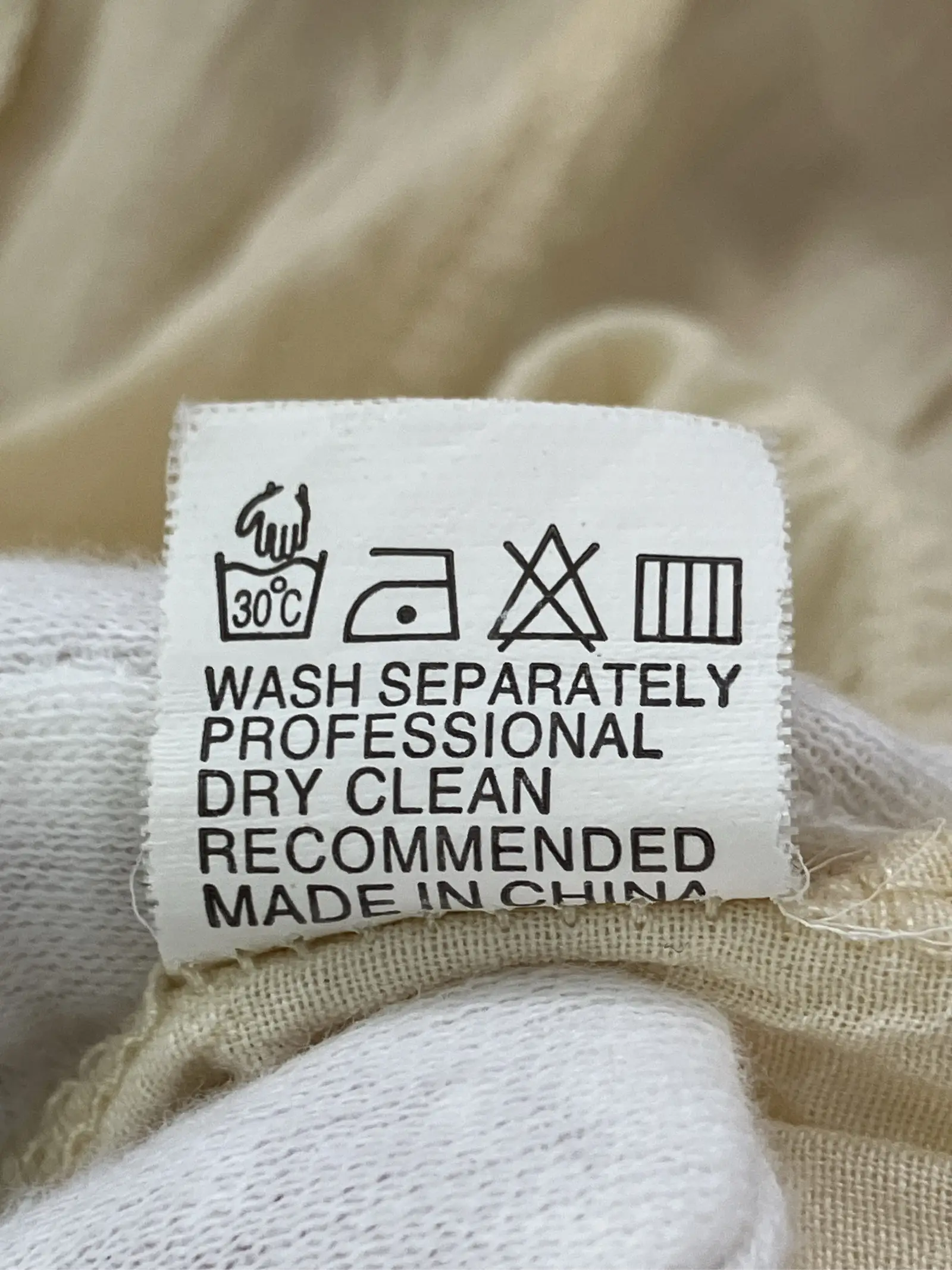 https://r2-worker.digdig.jp/product/99d2380d-d0f0-4e16-b5ad-5558dab4273d/3e6770db-2bfa-41d2-804b-2feb87c417e4