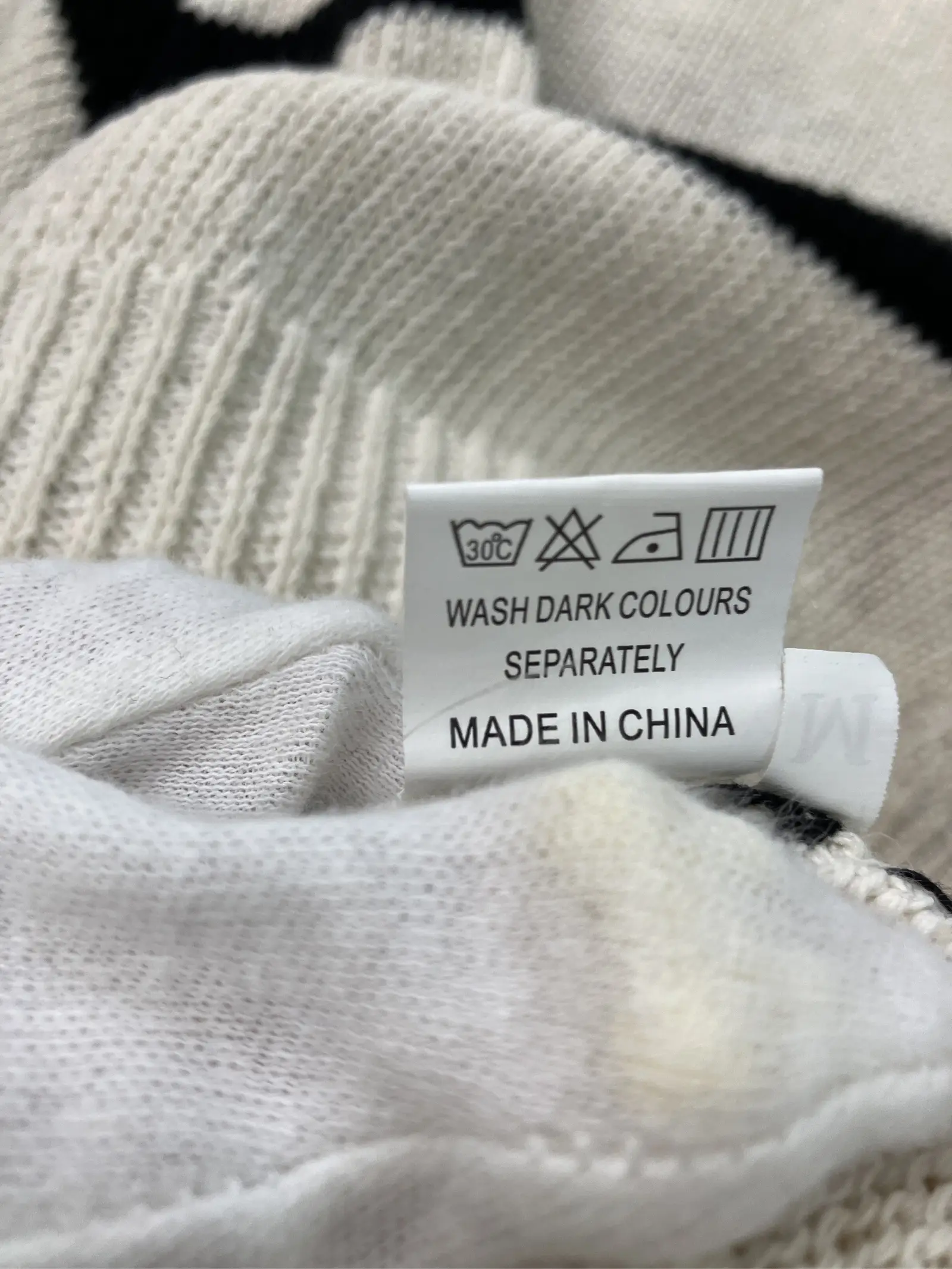 https://r2-worker.digdig.jp/product/9a2add9d-d04d-4ffe-a6ab-f7e0de71c5e7/c4878a56-cedb-4788-b5af-bf03a1f684fe