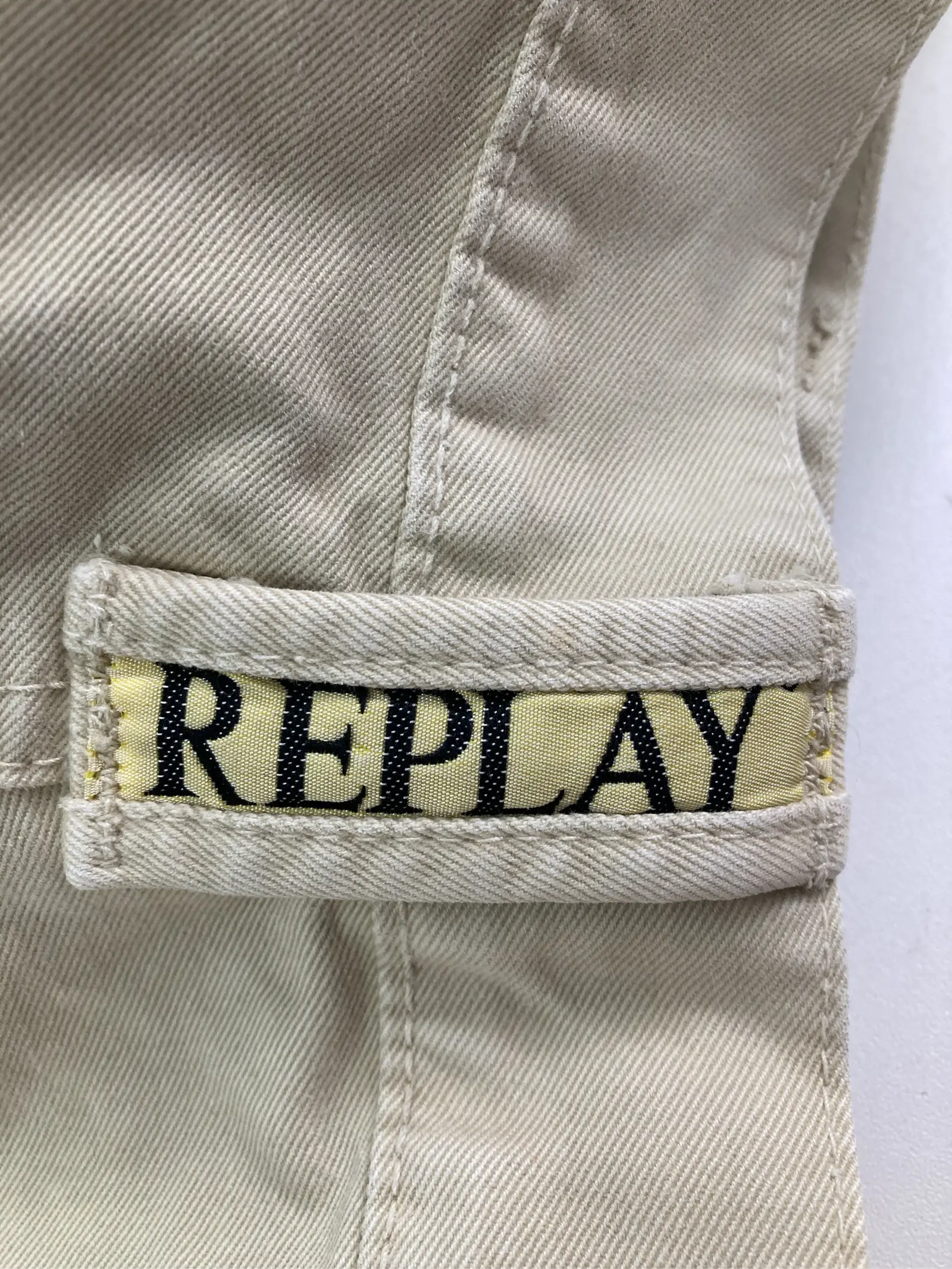 https://r2-worker.digdig.jp/product/9a2ed5aa-f2fe-4467-ada9-85fbd3a17aa9/ae1ba3f5-1194-4ea0-9a15-c60f2a61c48d