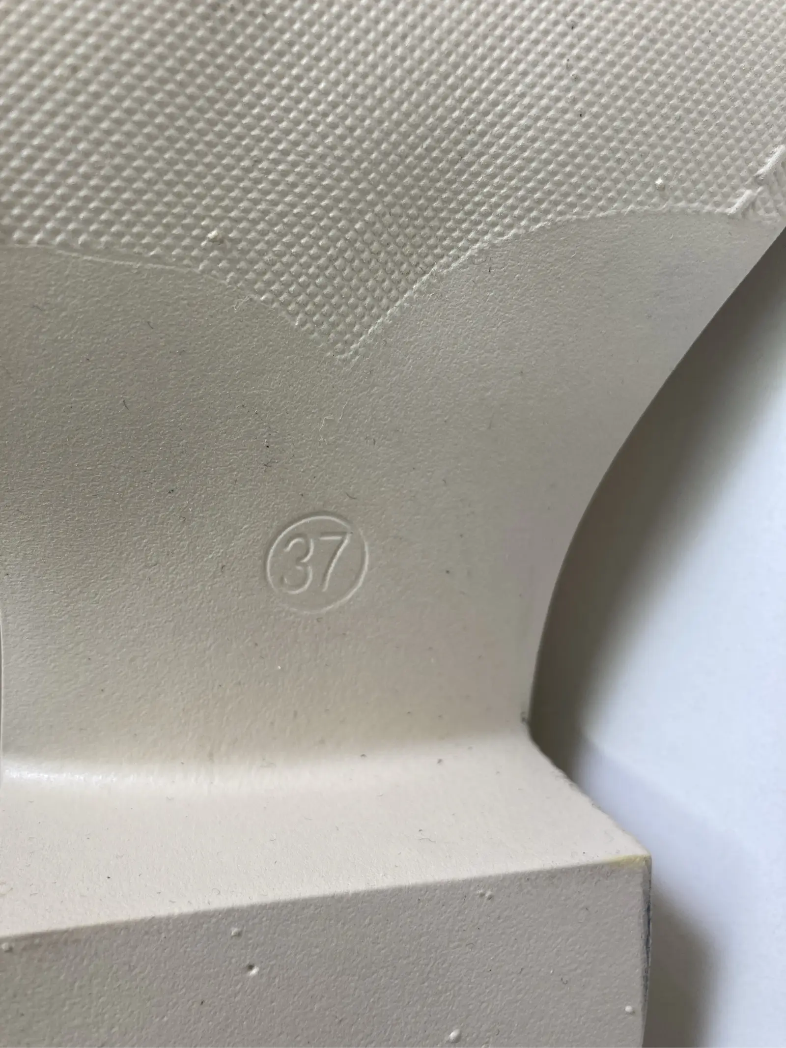 https://r2-worker.digdig.jp/product/9a3ea47d-a9be-486e-9e7a-f29c4b51edf4/a9377d83-39ff-4eb7-a50a-92f0104ac7a6