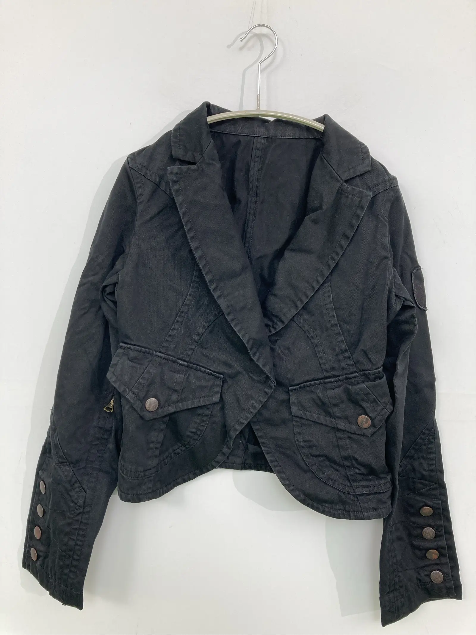https://r2-worker.digdig.jp/product/9a455670-5a8a-4c96-ac0c-123c68eeb449/754a237c-d412-432f-99a9-6979641d0f40