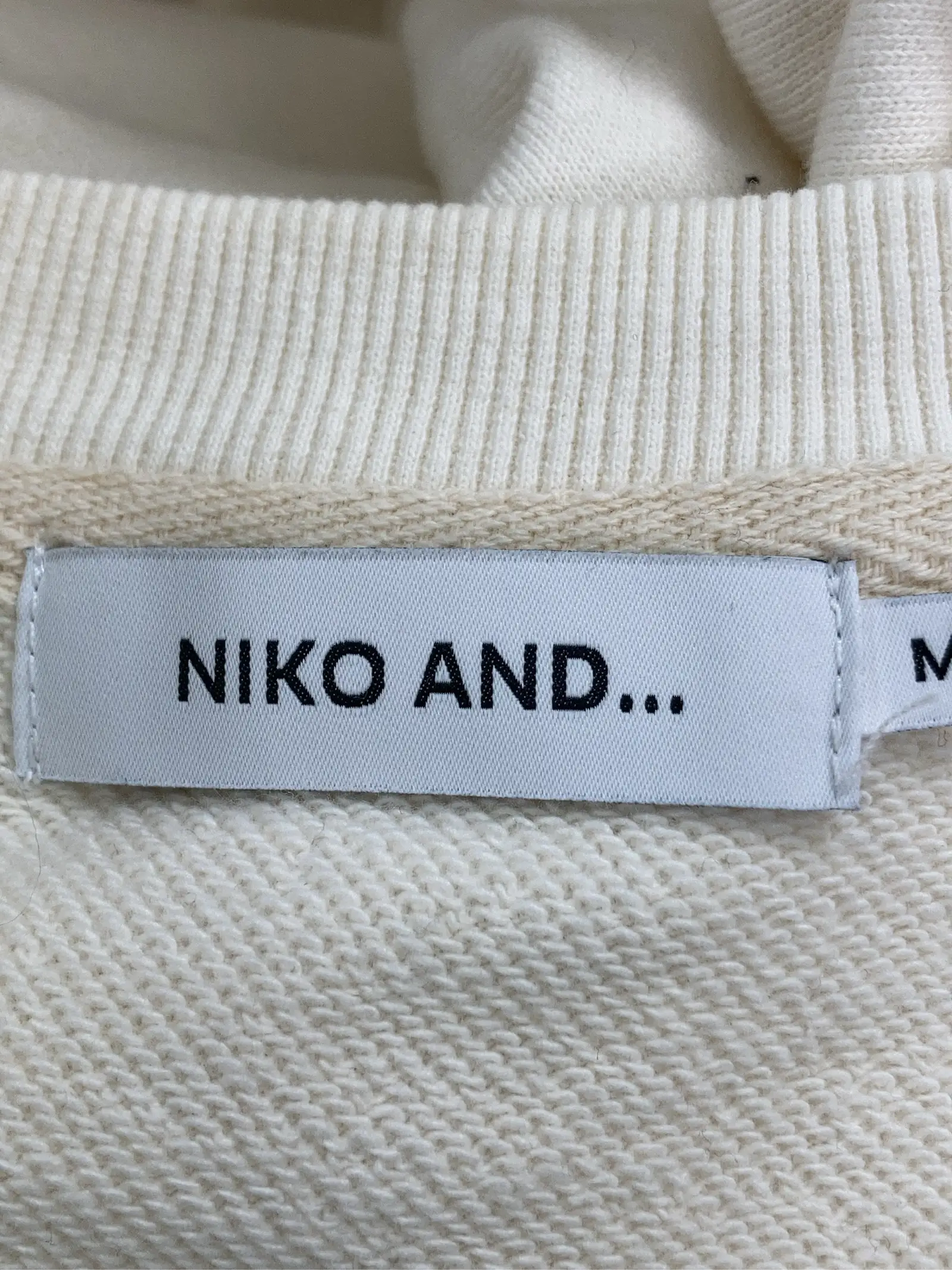 https://r2-worker.digdig.jp/product/9a8ab9ac-b3e7-4718-9a4e-52534e40addd/29cee60b-1774-47d2-ab2a-f88ea5dc82ba