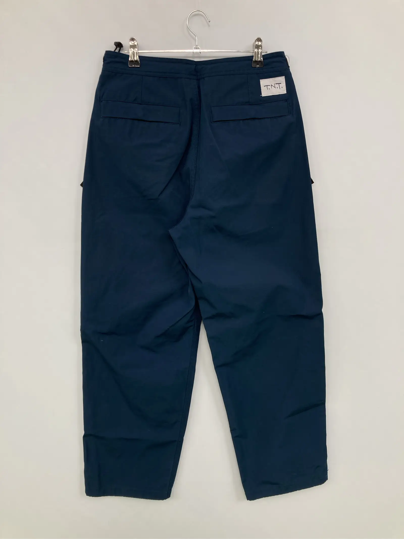https://r2-worker.digdig.jp/product/9a9f0cc1-80f3-466b-a73a-5911c524f154/036f72d0-6e32-4791-ae46-c50d1f415506