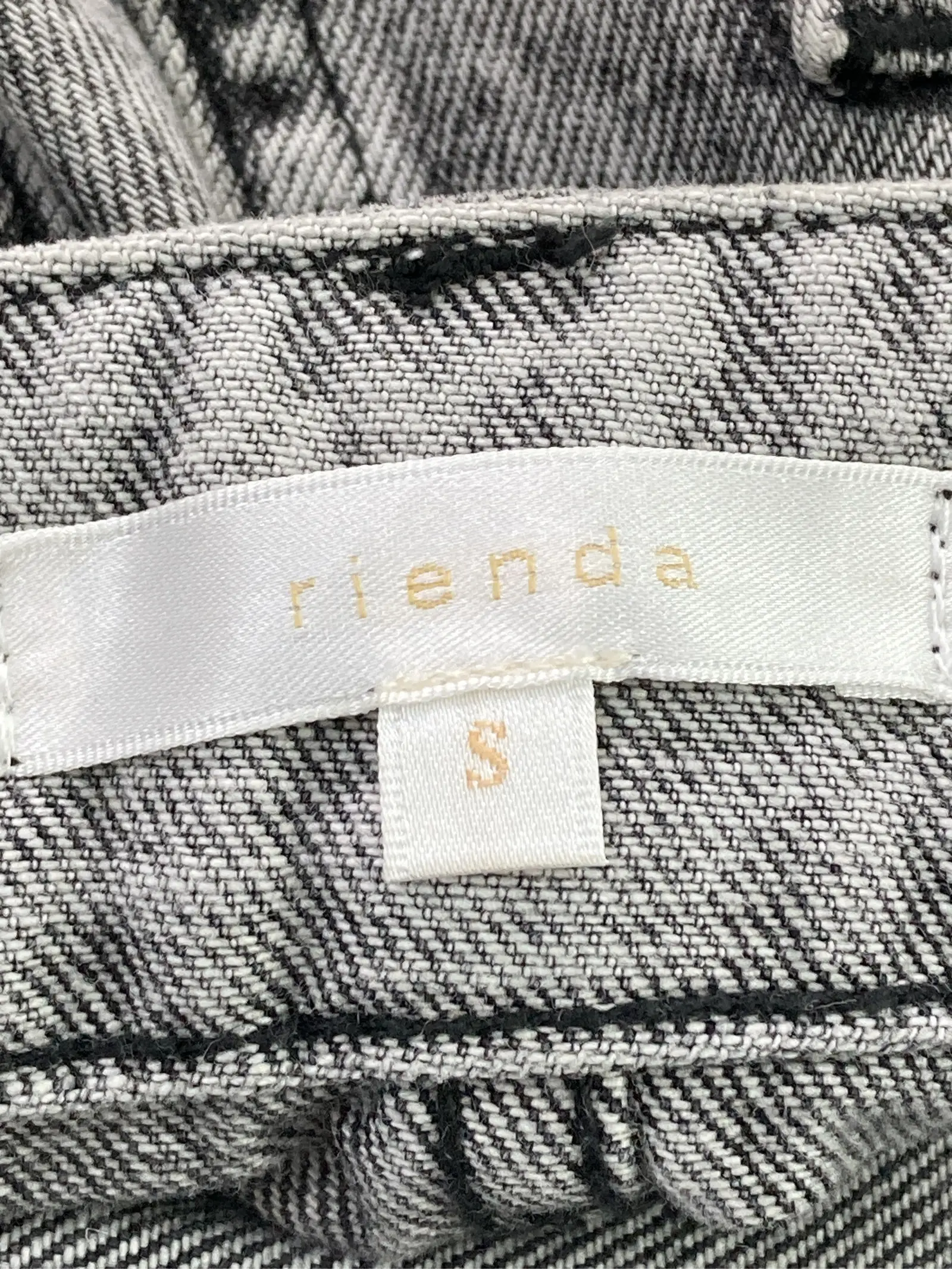 https://r2-worker.digdig.jp/product/9ae378d7-2da7-457b-816d-5be316e00075/8a4c6bd3-13a6-4a53-8ac7-e583ebb07cb7