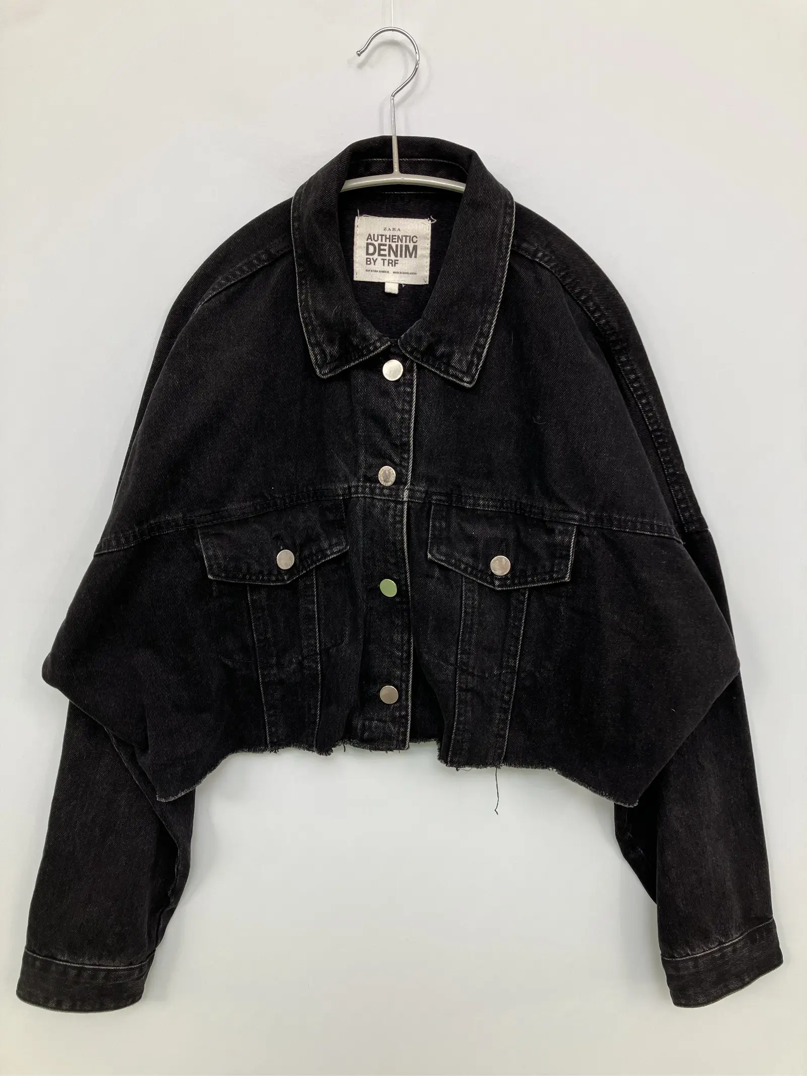 https://r2-worker.digdig.jp/product/9ae82f79-8106-425a-bcf0-a7fc37e2d25c/14e7e3f8-4b5b-40a6-b95c-2feb8442f792