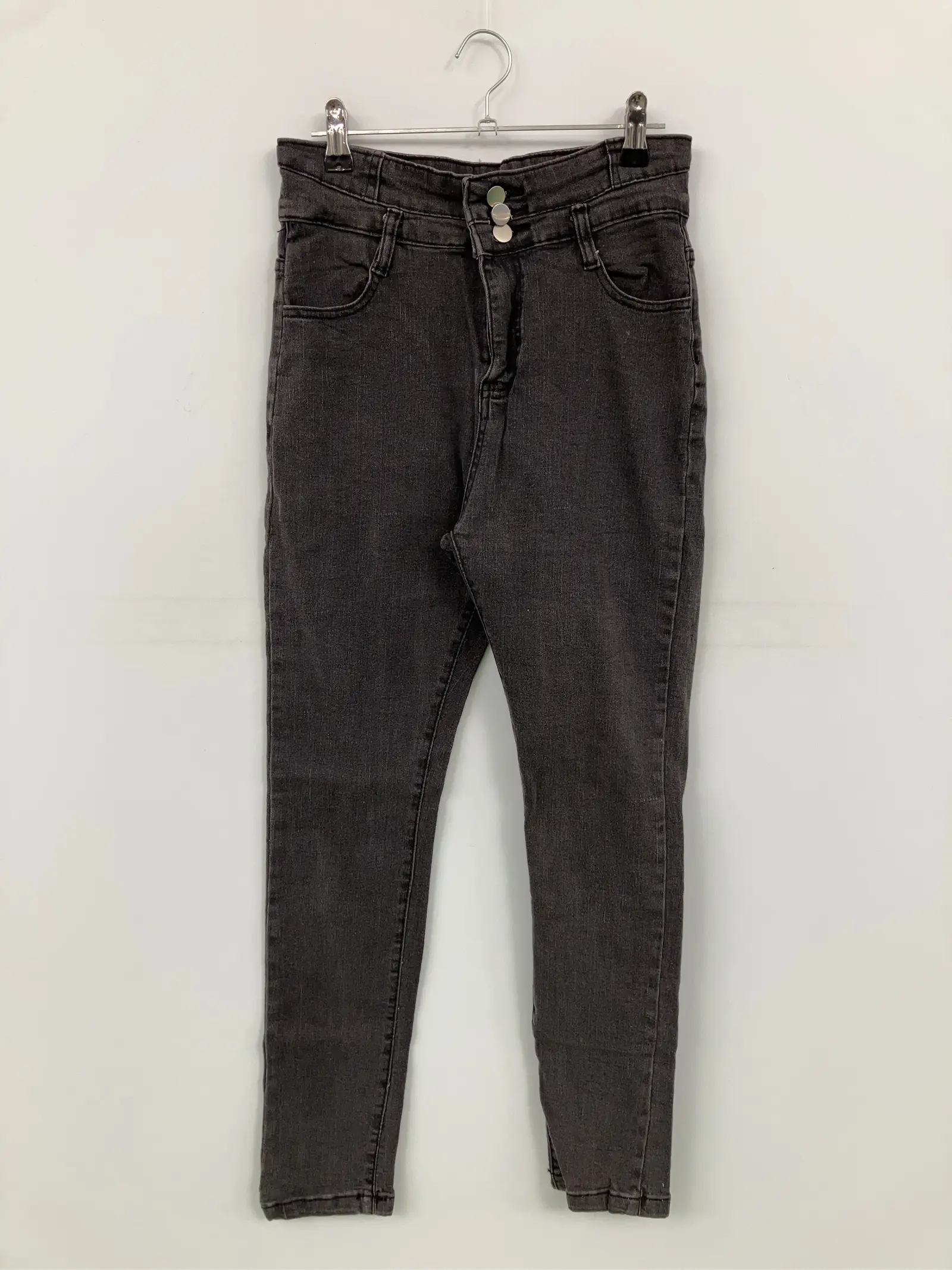 https://r2-worker.digdig.jp/product/9b0afc21-b837-4580-8a2b-eec2724c1261/a8cc7daf-ed63-4b66-84e2-8e987fffdc36