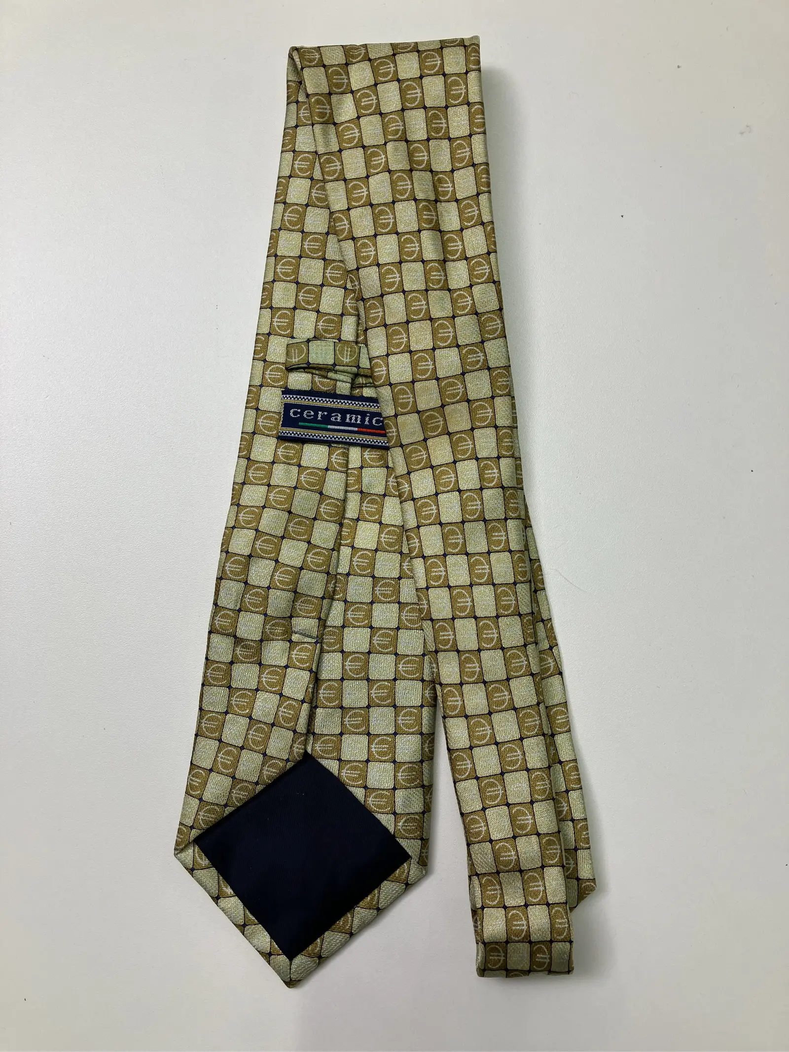 https://r2-worker.digdig.jp/product/9b200d4d-0cd1-4eb7-8854-2cf3cc8dbe14/edcbfd45-b1d0-4447-8b81-01126399f7fc