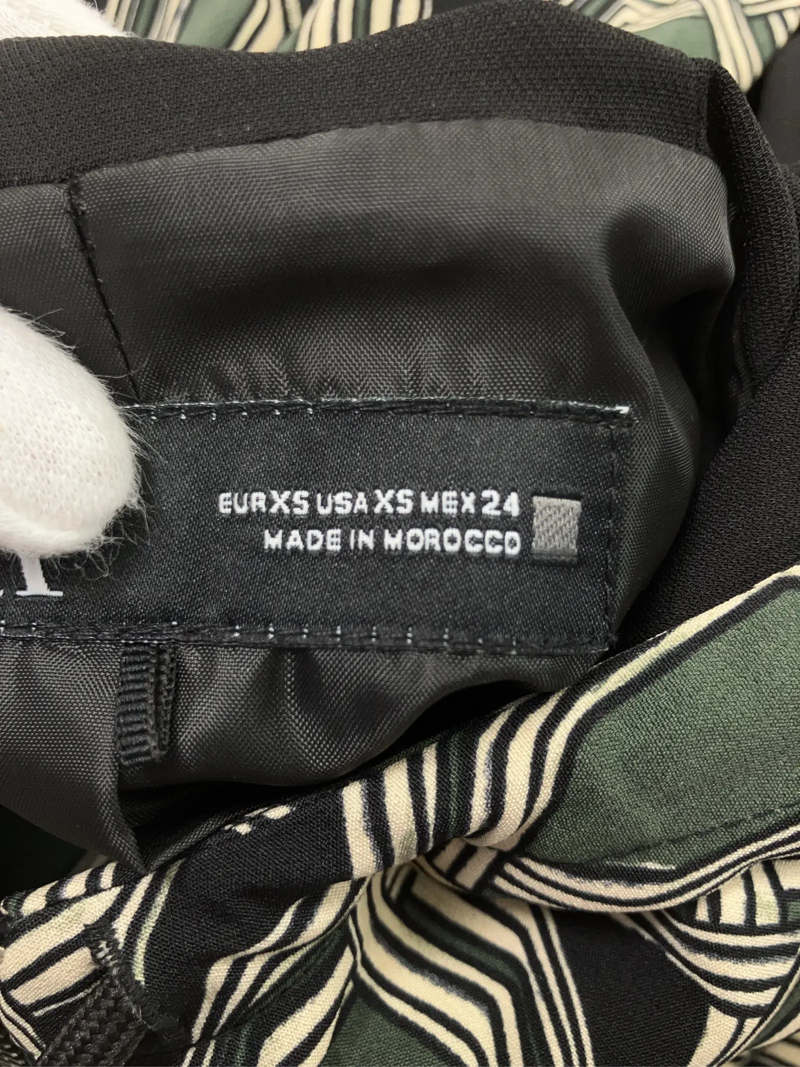 https://r2-worker.digdig.jp/product/9b2495e0-c03e-427e-b00d-d6cc98d5a5be/5df630a8-cd42-4433-98dc-e5c8cc10dfd8
