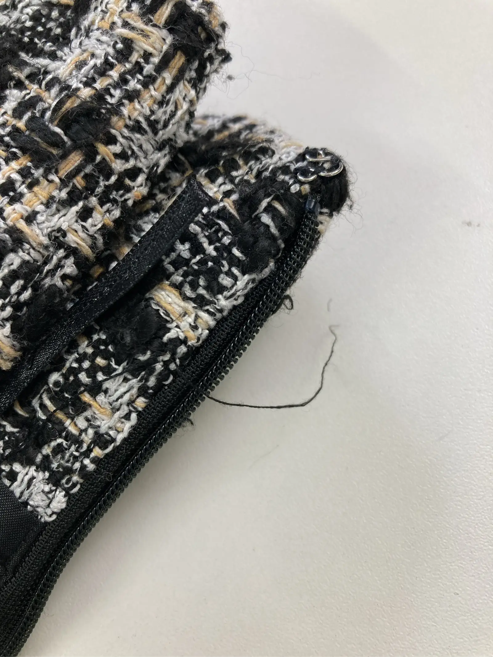 https://r2-worker.digdig.jp/product/9b949d41-a38f-45b5-9623-3a40acb66071/ff7eb9d5-8461-4b96-accc-d015fa5af31b