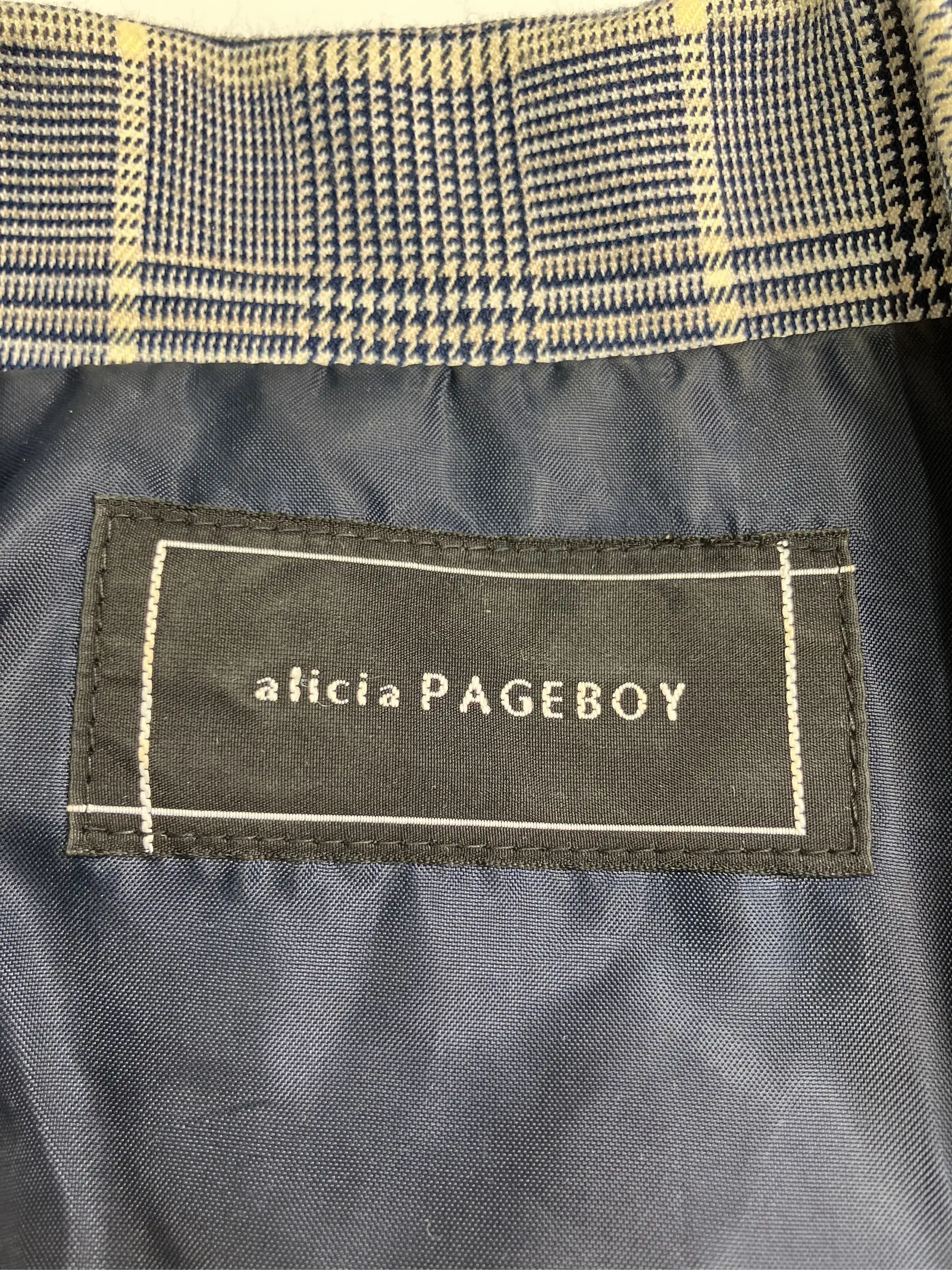 https://r2-worker.digdig.jp/product/9bbb0104-2c5c-43b2-bec8-d80daa62b520/1733ae1c-dd54-4b86-97c1-47ebe8991e88