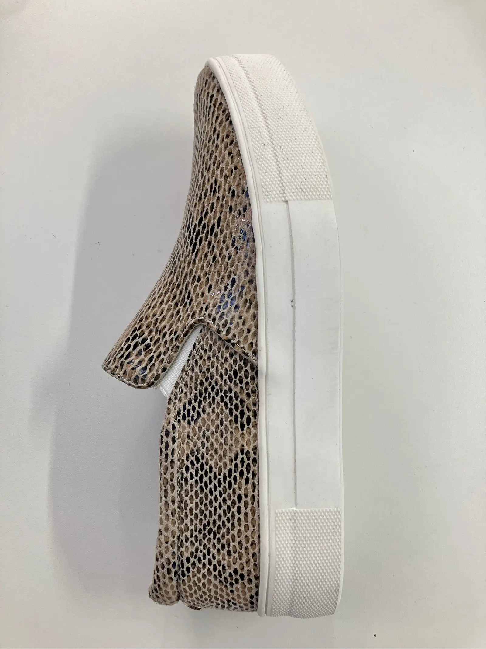 https://r2-worker.digdig.jp/product/9cf13e93-d769-4533-b6de-537ef69bbe27/1db61830-0145-4c2f-9a6e-398a60647ac2