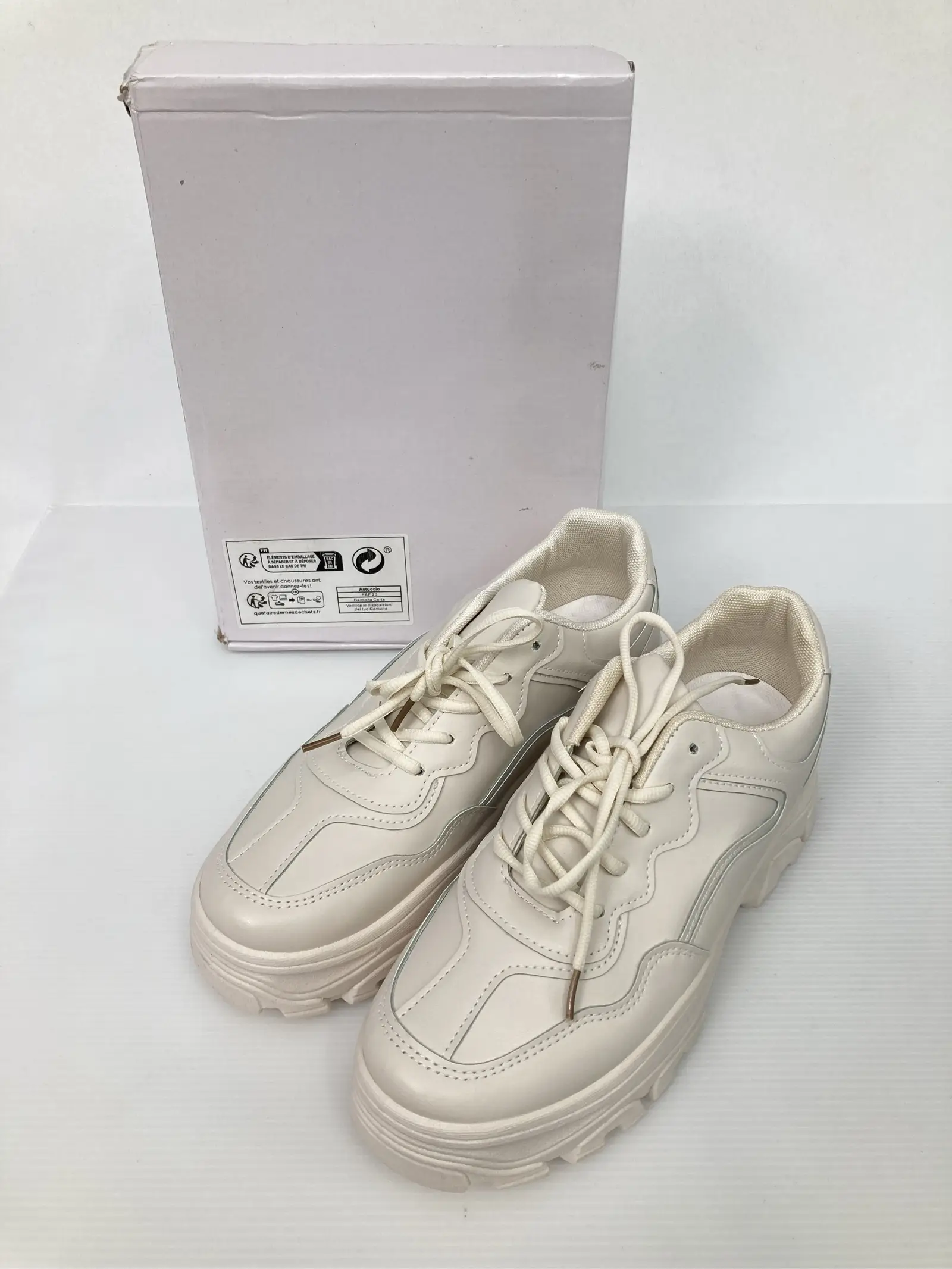 https://r2-worker.digdig.jp/product/9d3bd5d4-97bb-4b5f-8c85-f17d152540c2/7f856c13-a9ca-427c-affa-9f99b88b4d65
