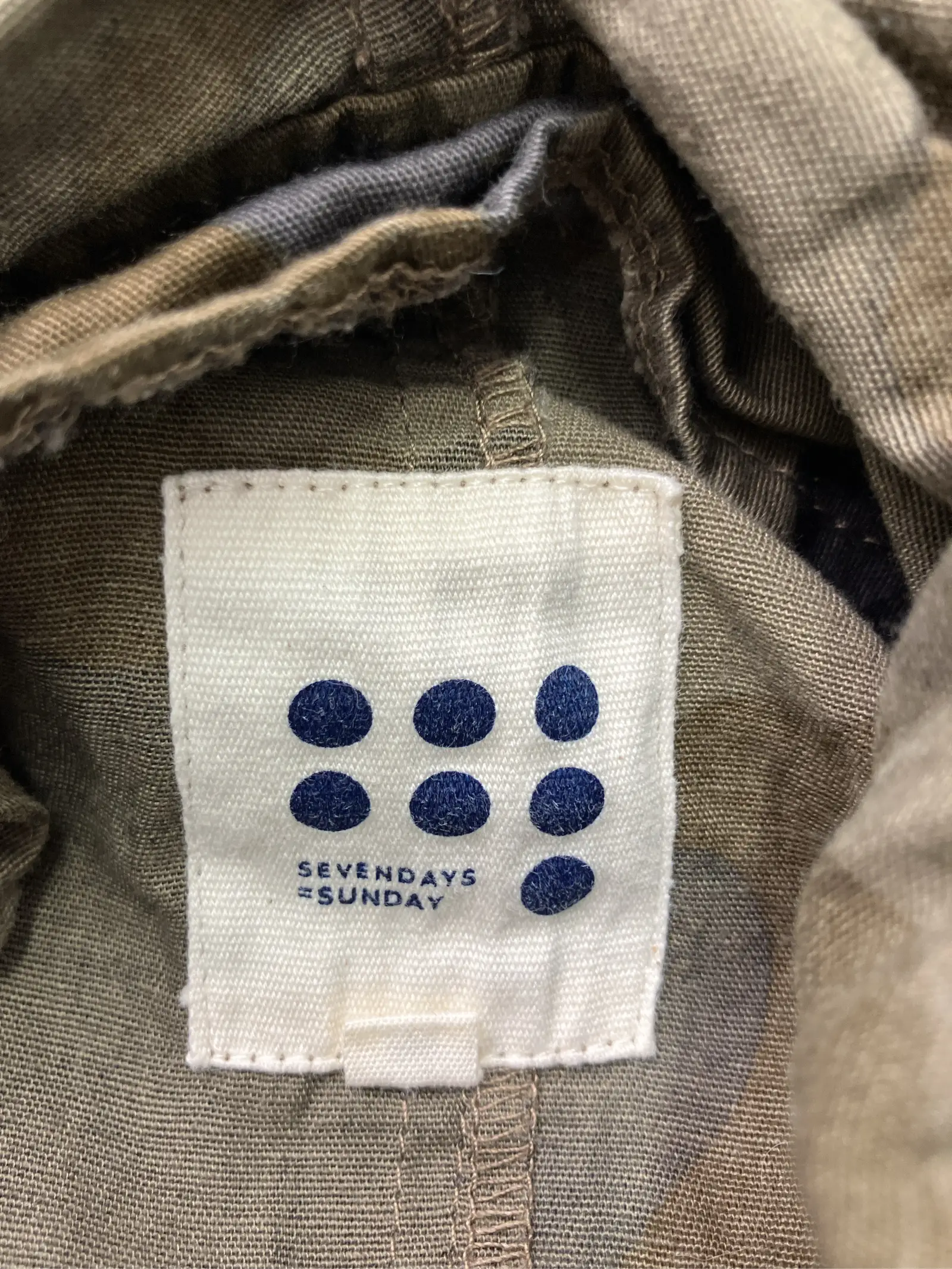 https://r2-worker.digdig.jp/product/9d5971d3-44c8-42a9-8208-7ff60d5dd617/848af4e6-f2fc-4886-8db4-926bc88acfa7