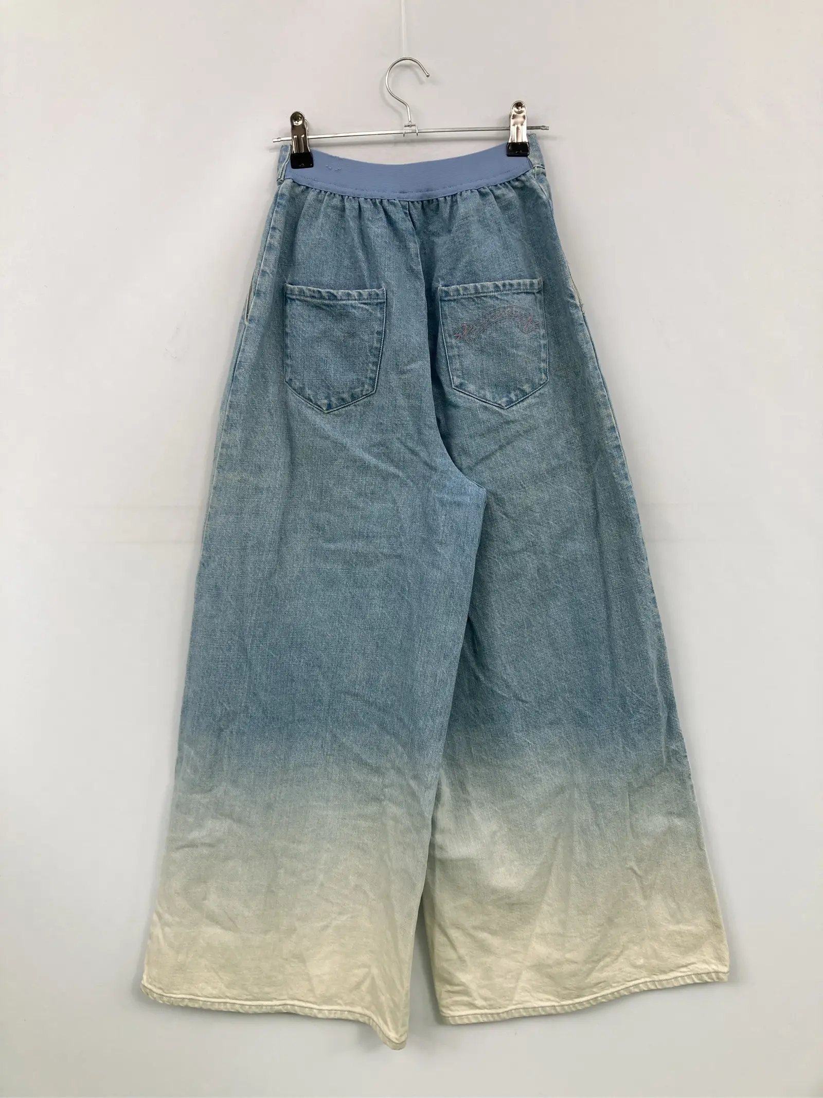 https://r2-worker.digdig.jp/product/9d96403d-f2e9-4af8-a251-84763fa225c3/e22d5d25-d5f4-4163-a6b3-4bf7aba31113