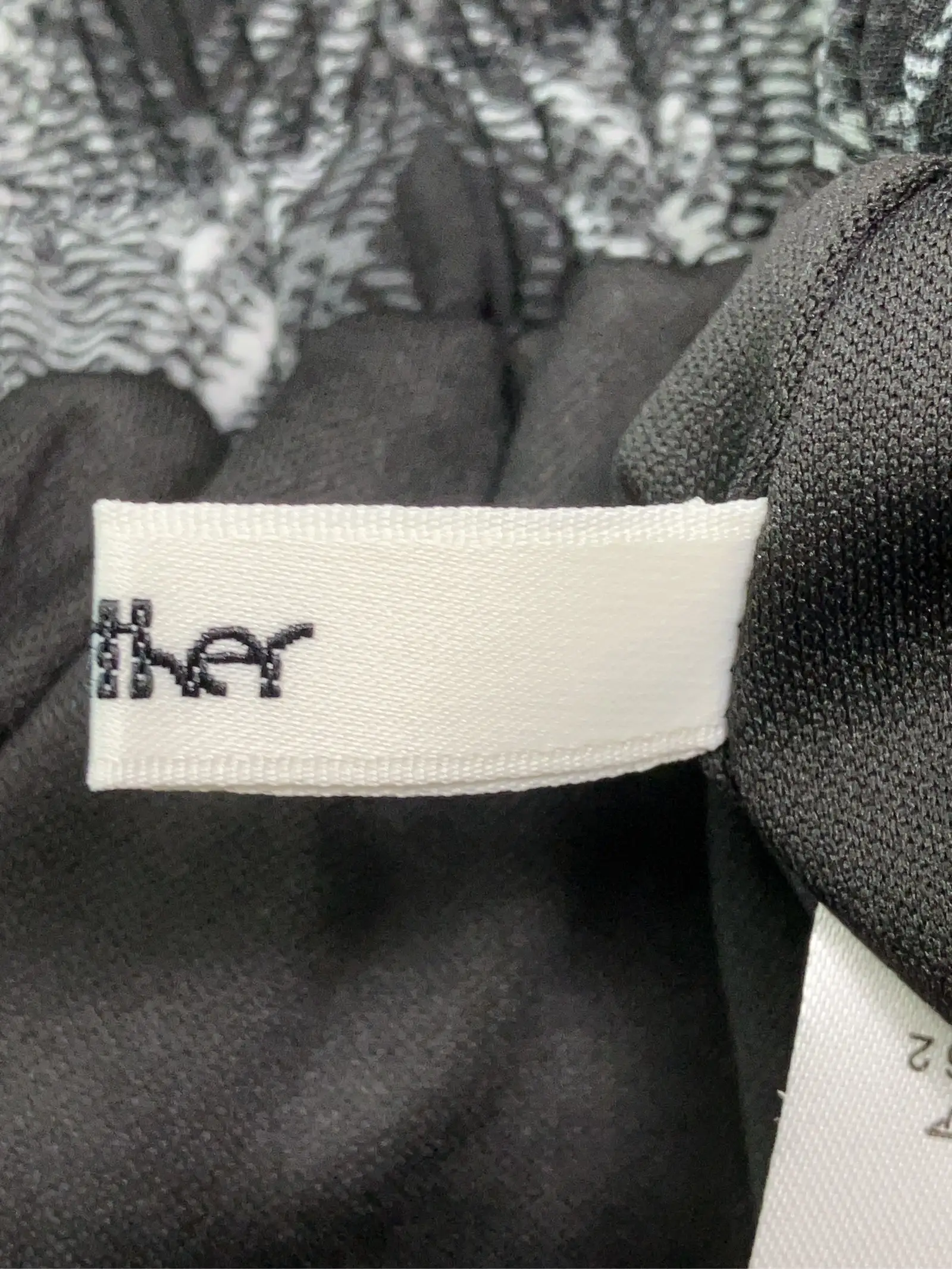 https://r2-worker.digdig.jp/product/9dd511a6-e056-4ca9-8944-3dcb436ee6af/be387925-a4ce-422e-95b0-46d3b94776c8