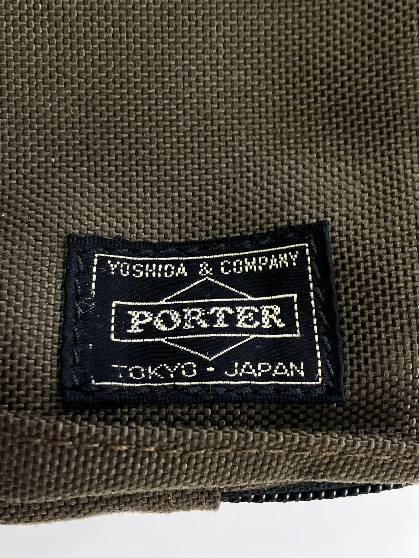 https://r2-worker.digdig.jp/product/9df87b04-2d1b-422d-8af5-e7a2eb361022/04f5fff5-1988-4f18-9db4-d846dbba1939