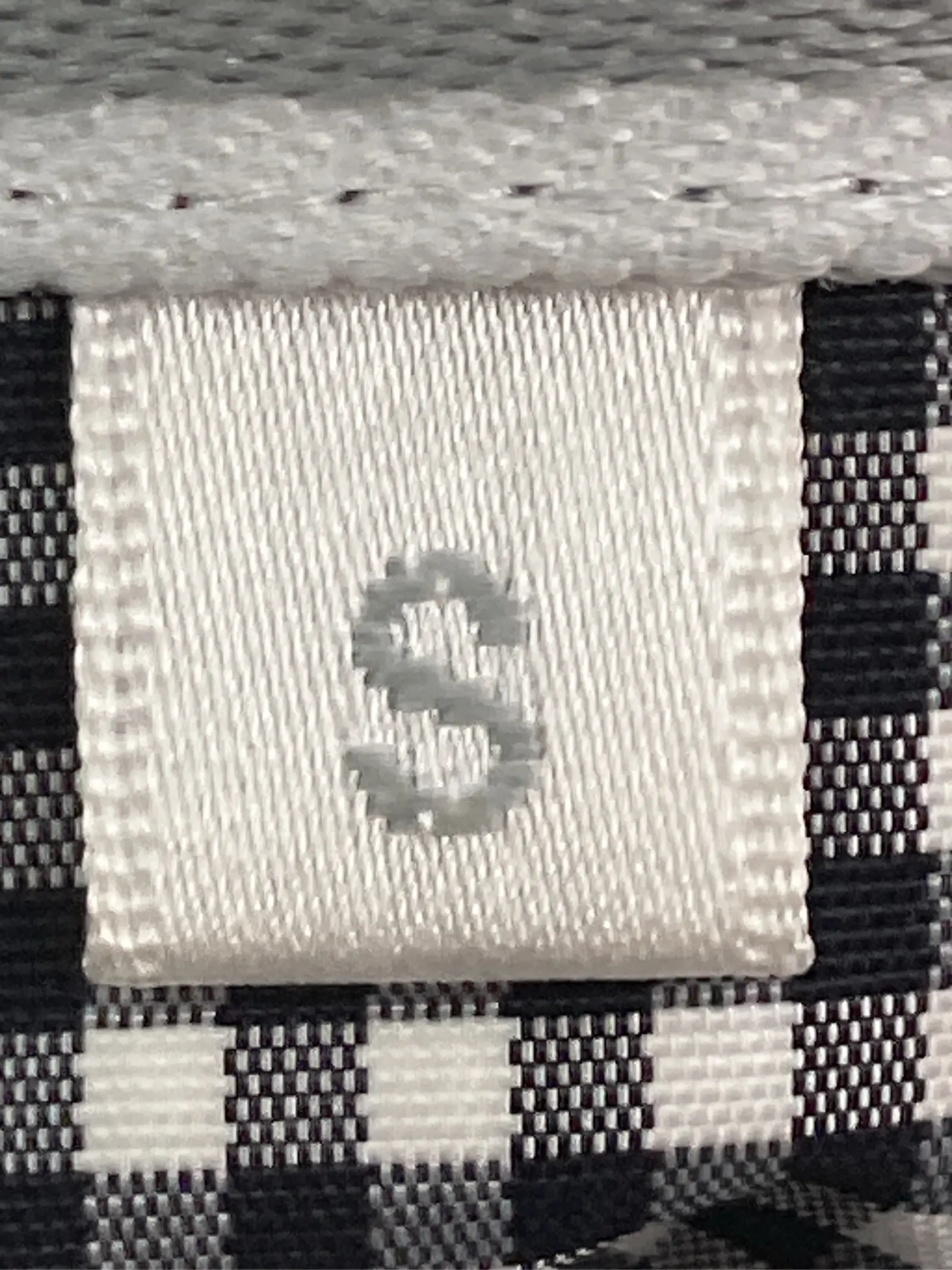 https://r2-worker.digdig.jp/product/9dfbf8f6-1fc3-432e-942f-5af4e948d870/28597668-53a3-4870-a7a0-6bba474168bf