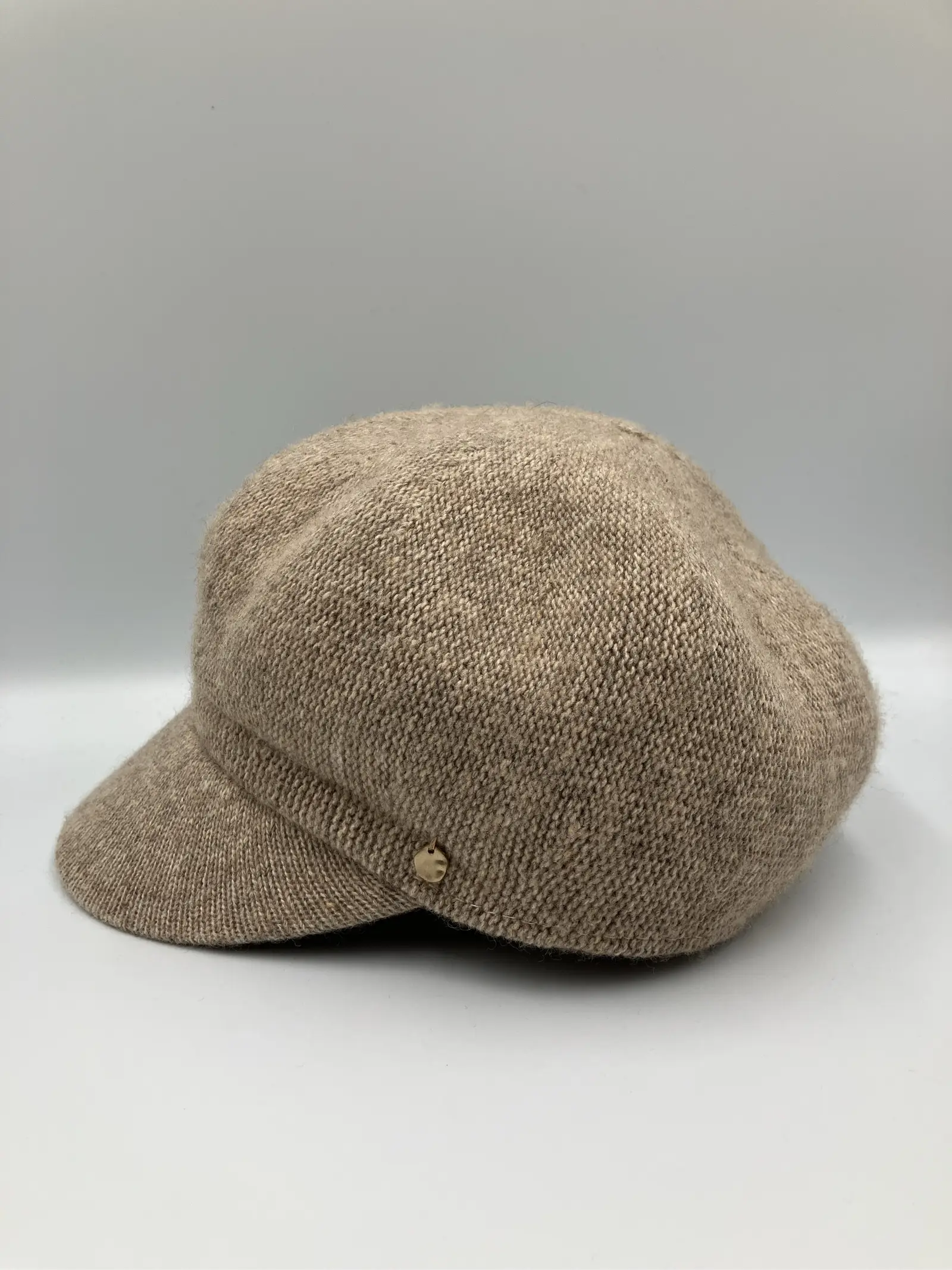 https://r2-worker.digdig.jp/product/9e61a713-42a7-45de-8cd2-9459e8831bf8/959d6922-93a7-42e9-b380-fac74383faac