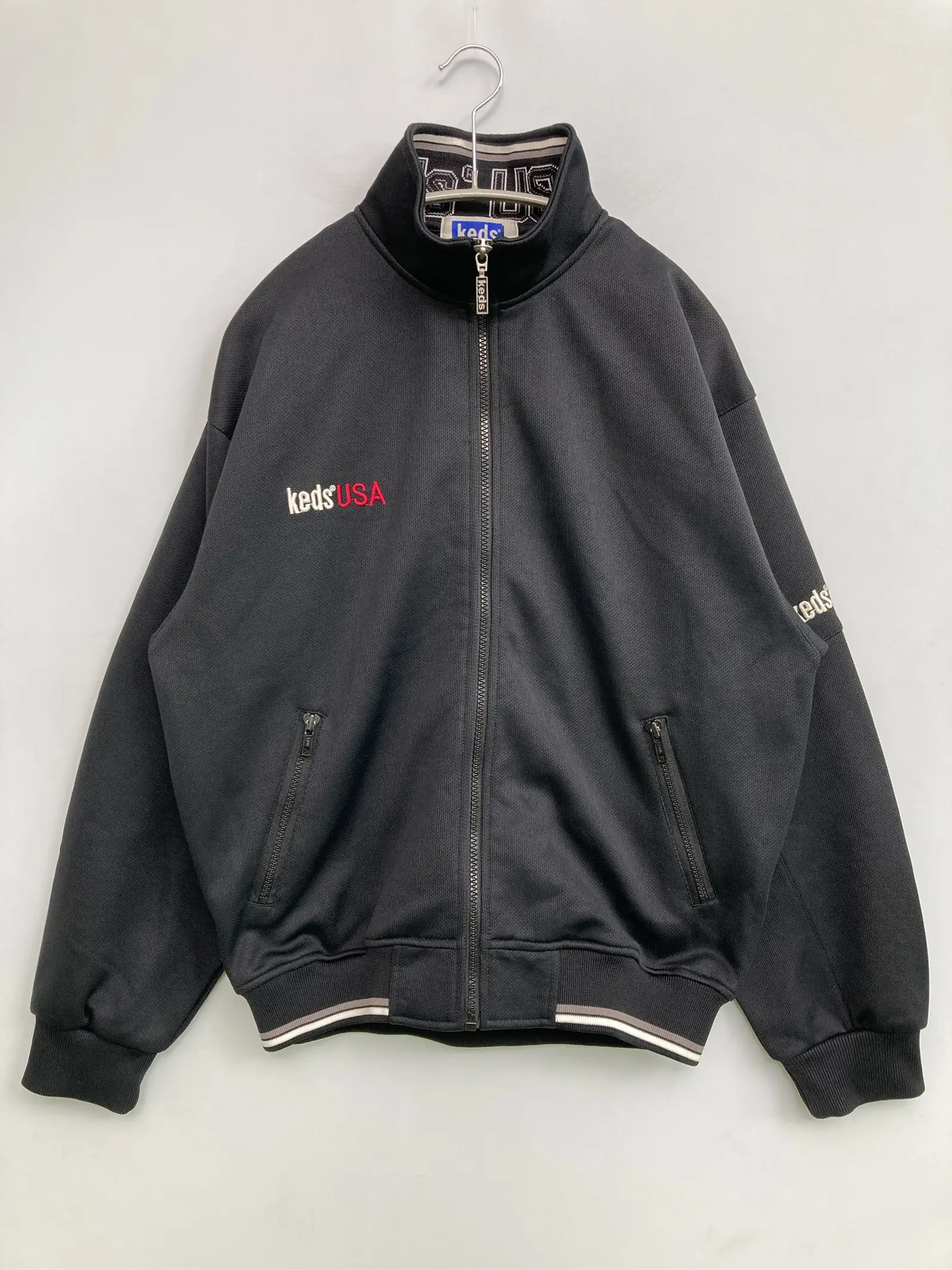 https://r2-worker.digdig.jp/product/9f34ef82-bea2-42ad-8022-84718c916b0e/d1865e5e-0119-43e1-bf8b-a0af14463b4a