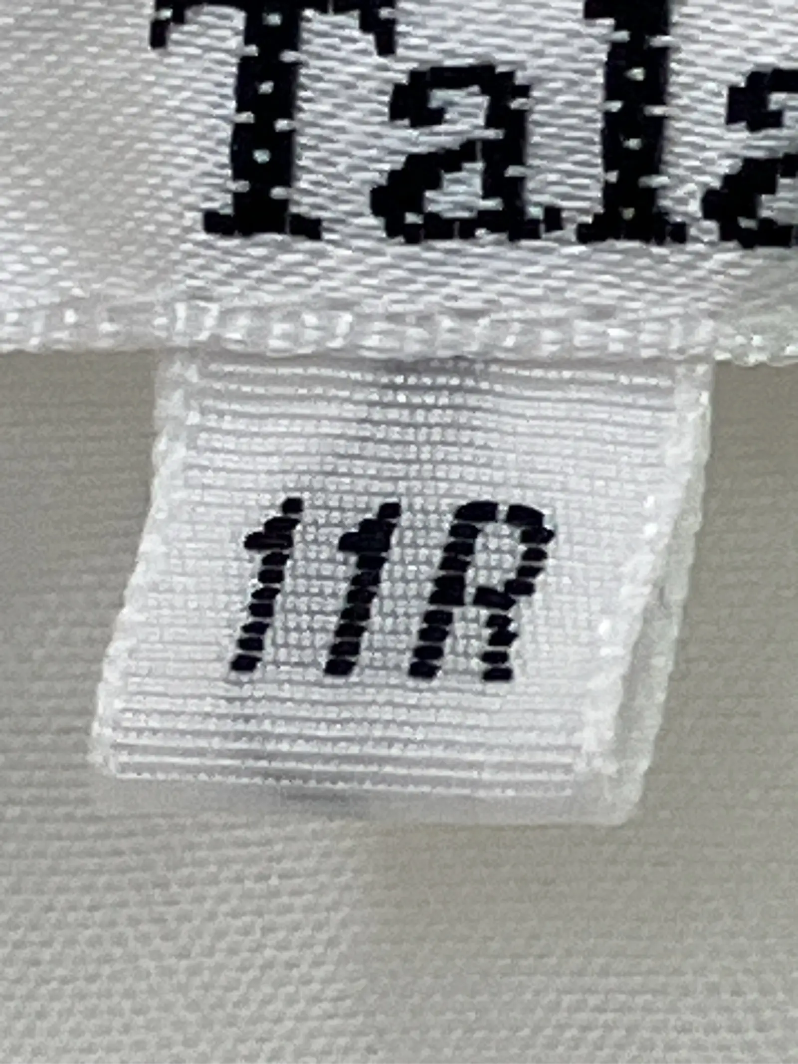 https://r2-worker.digdig.jp/product/a002bdec-cf7f-4388-833c-da3db1a46d39/18d86429-0a5e-452d-ba70-94160cd29753