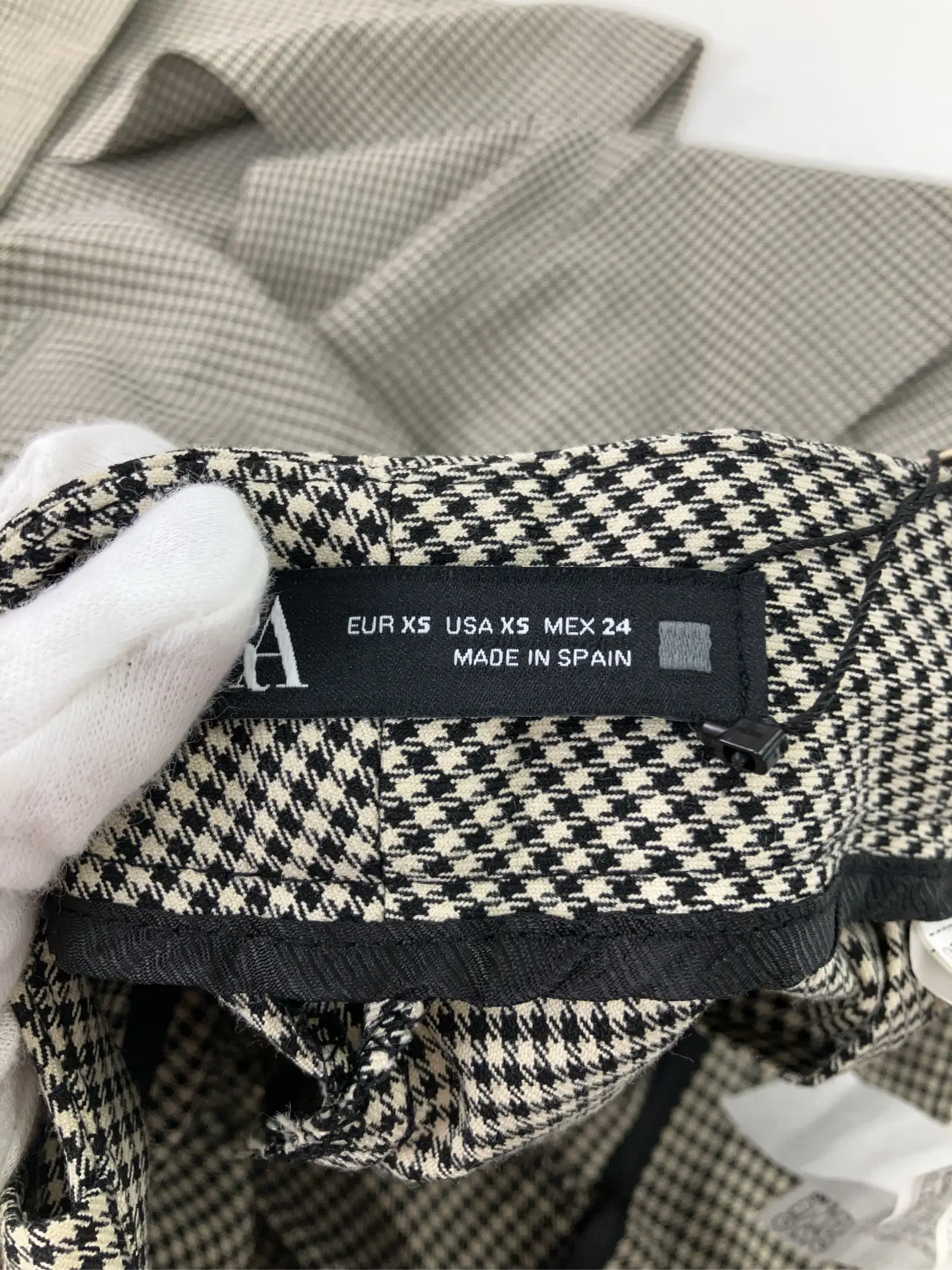https://r2-worker.digdig.jp/product/a0082c0f-baf2-42c0-9b8d-6eb915e1abcc/87b49038-f244-4cd0-a7e9-2aa4940a91b3