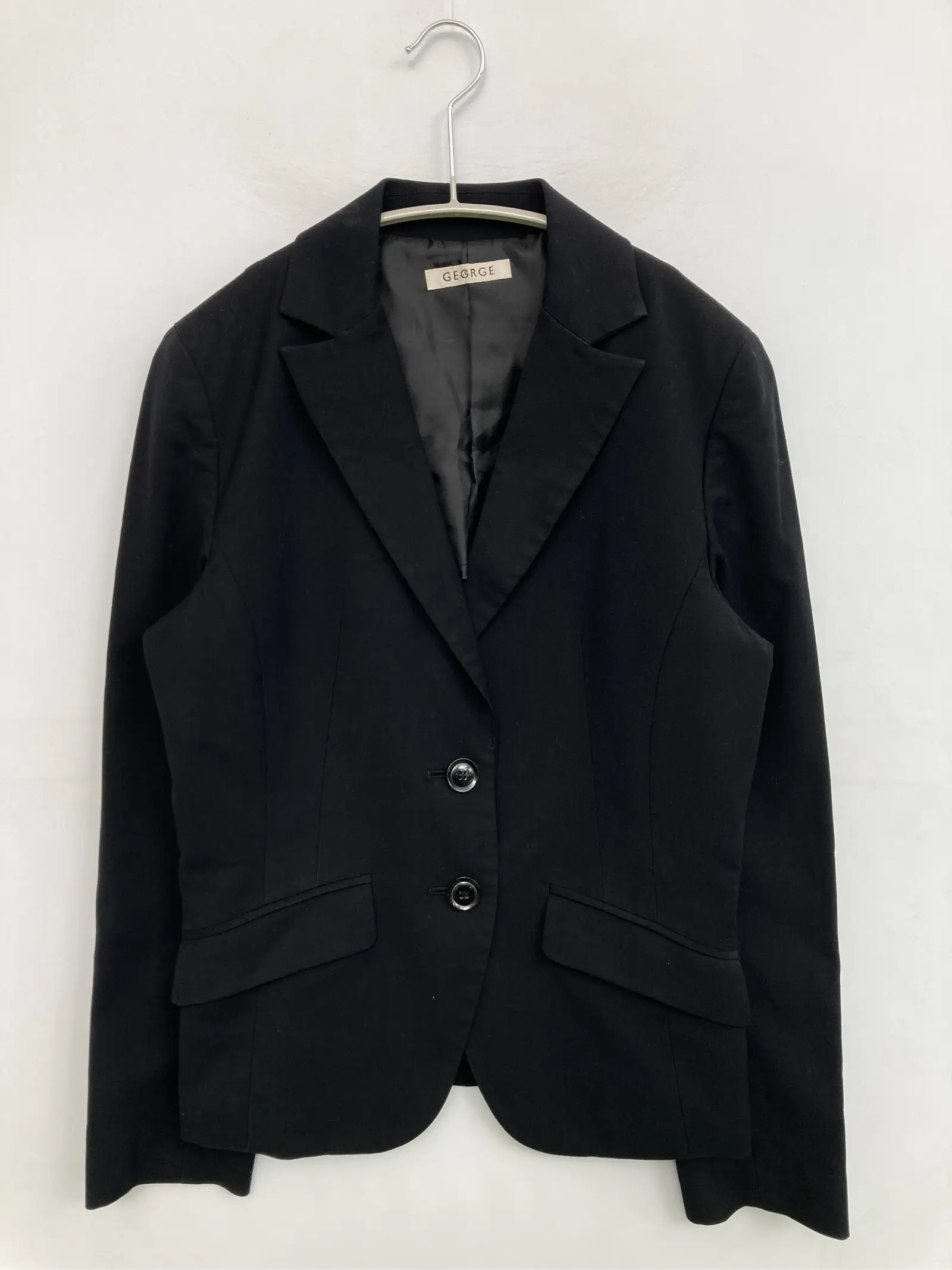 https://r2-worker.digdig.jp/product/a082a311-98d2-4f49-af3e-208b7719f557/3f1fd717-6b06-44e0-b2bb-60fde18f33af