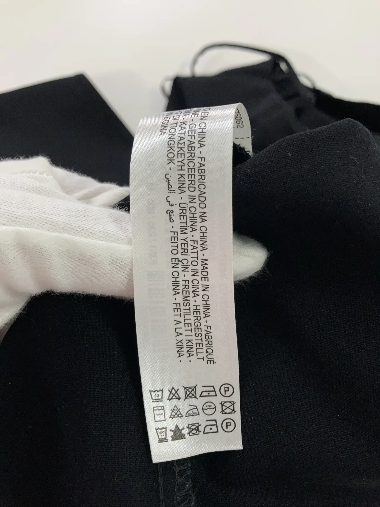 https://r2-worker.digdig.jp/product/a127228a-2741-404a-b604-48013a4e3e8c/2c0c5b1d-b8a0-4a82-bad5-bd9b447e310b