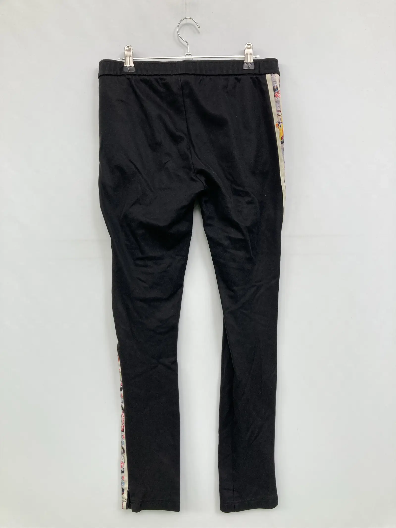 https://r2-worker.digdig.jp/product/a130ad51-97d0-40a2-b65e-c4f9a2d24aad/03fb85ea-97ae-41be-8c47-4cd97f6889ce