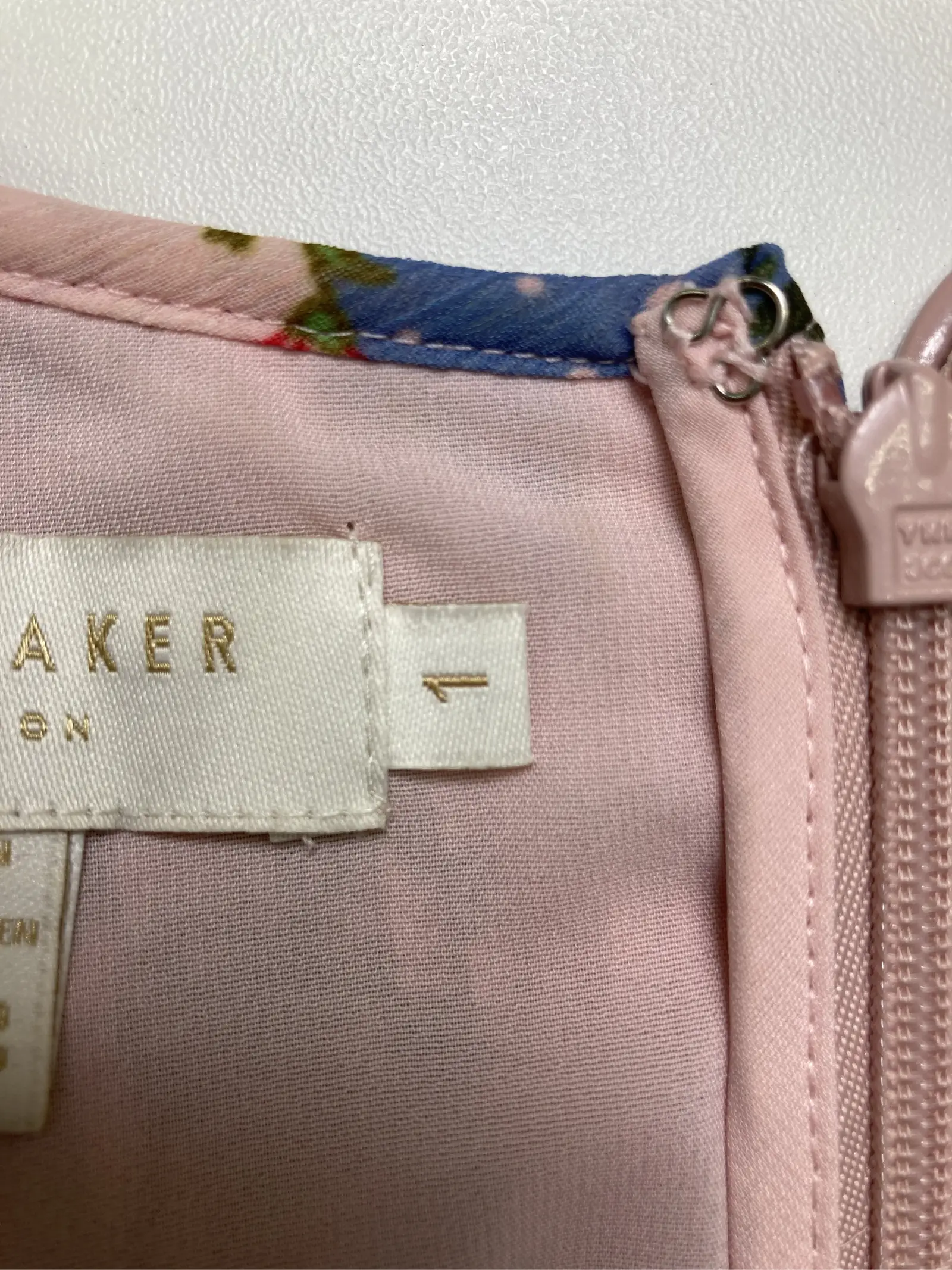 https://r2-worker.digdig.jp/product/a156c415-3af8-41eb-a576-c7ce21cbeebe/4064cd34-99ef-431a-abfa-e7f6a4b71559